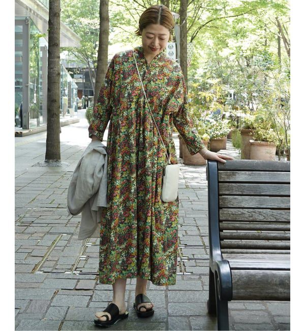 journal standard luxe「リバティフラワー ampleプルワンピース」|ワンピース|