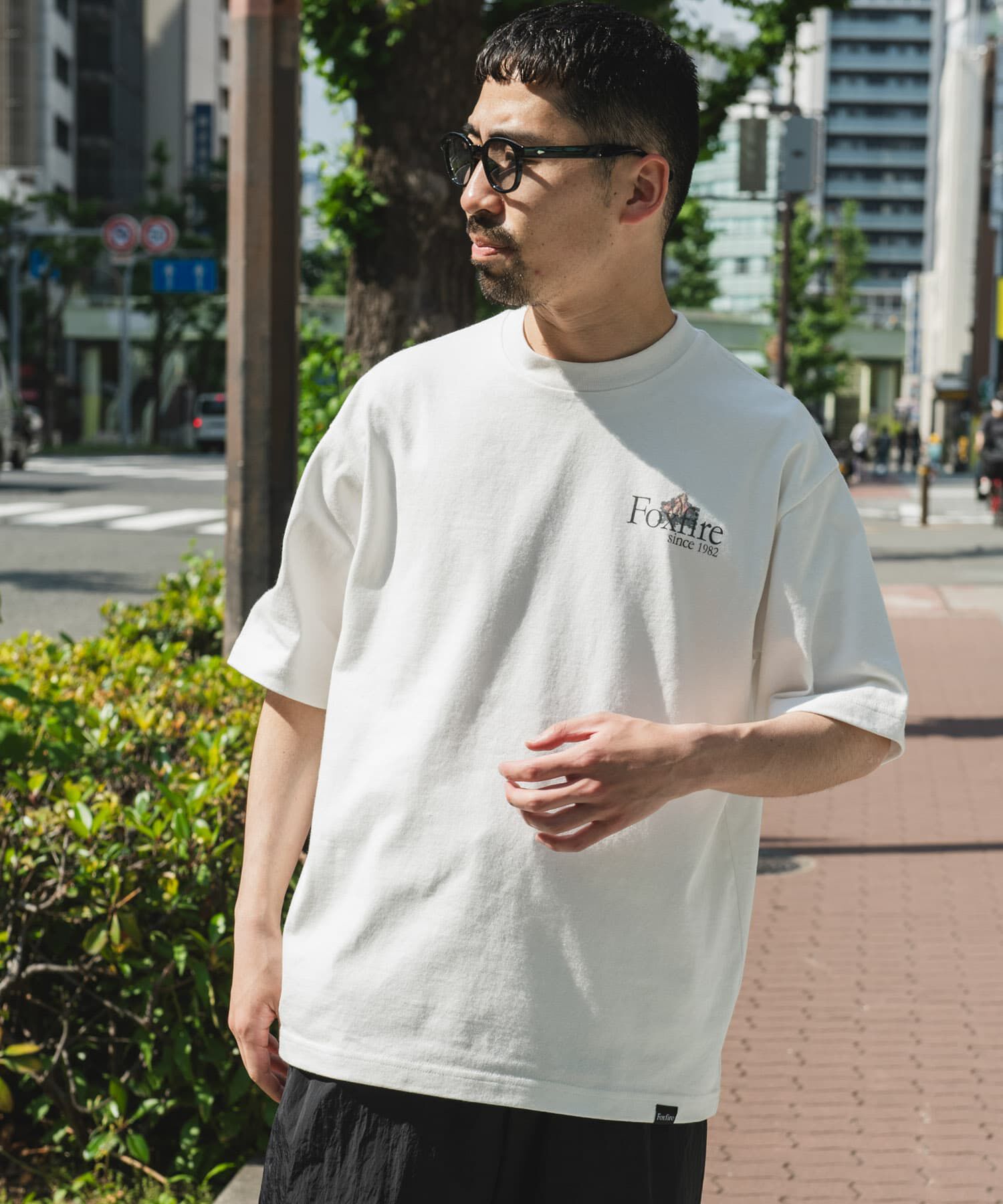 URBAN RESEARCH DOORS「『別注』Foxfire&times;DOORS　焚火プリントTシャツ」|Tシャツ・カットソー|