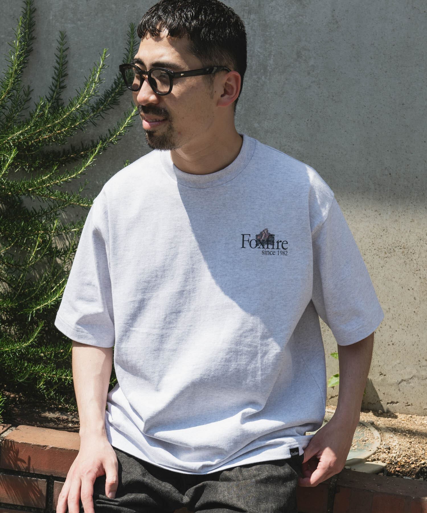 URBAN RESEARCH DOORS「『別注』Foxfire&times;DOORS　焚火プリントTシャツ」|Tシャツ・カットソー|