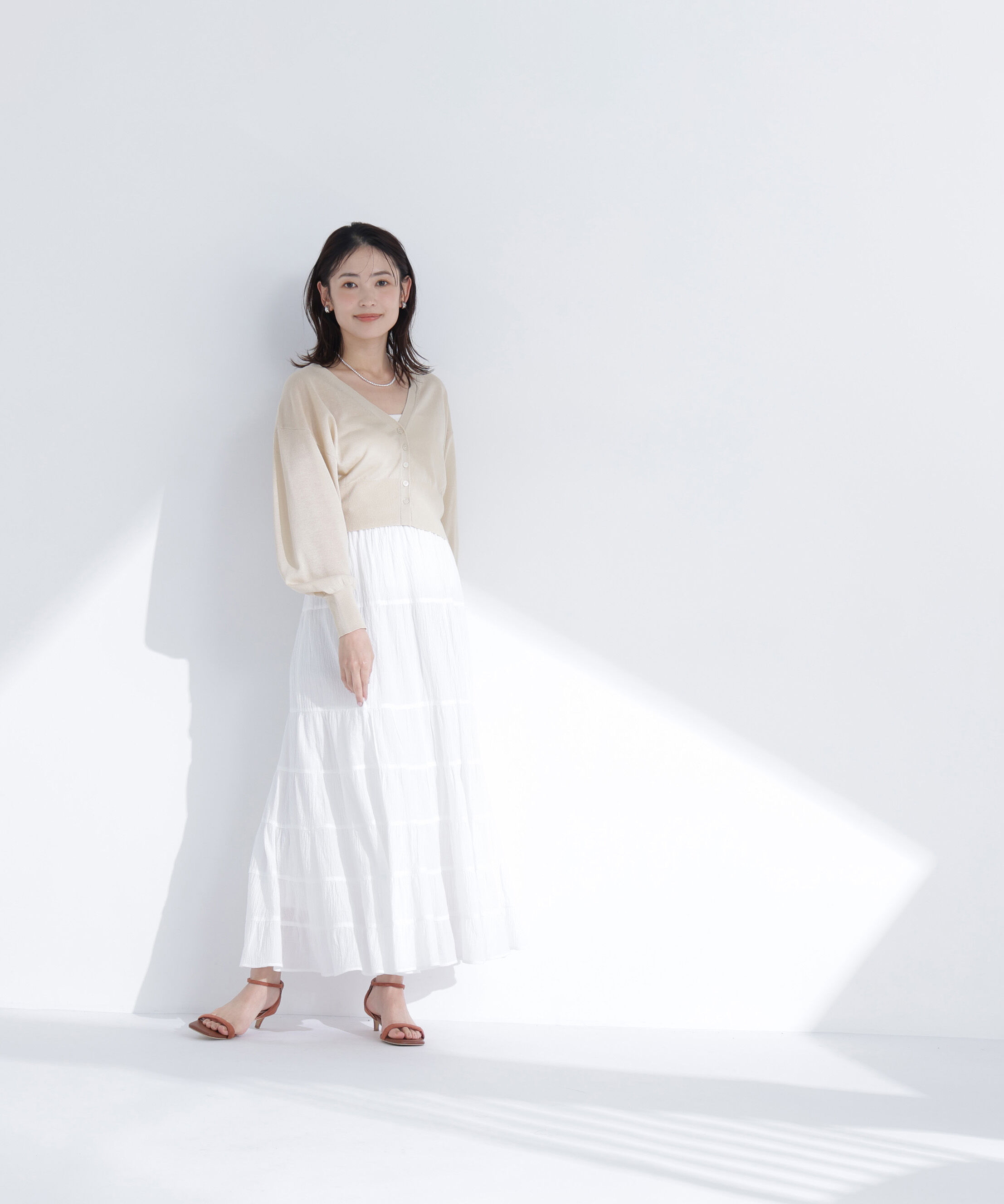  「〈ちょうど、いい服〉さらりと、涼しげ麻混カーディガン」|ニット・セーター|