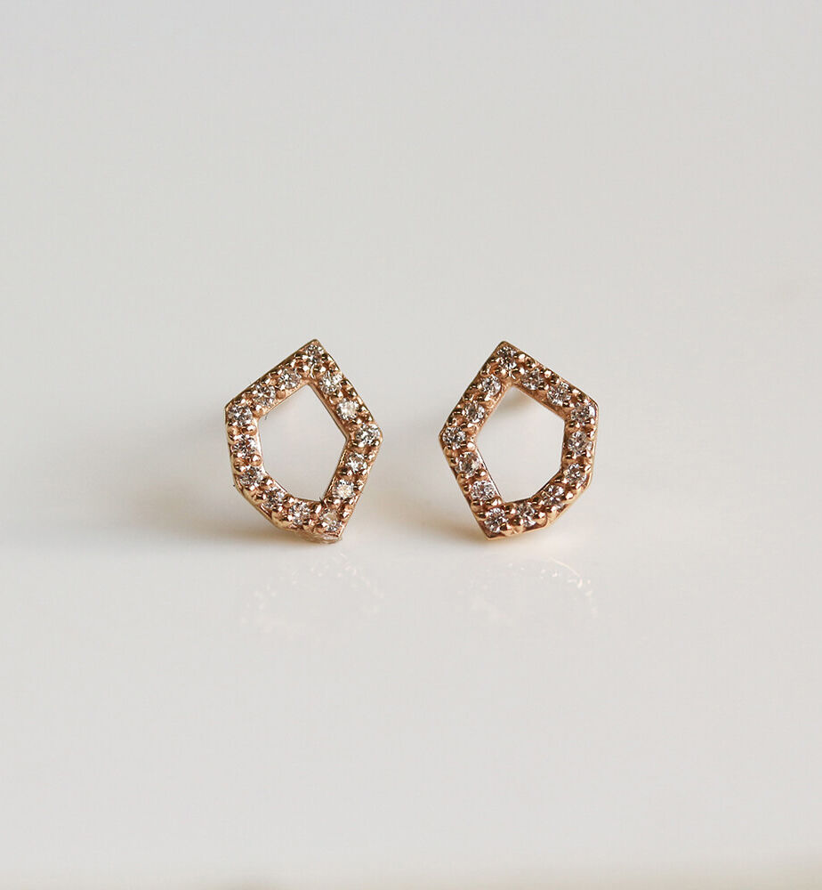  「ダイヤモンド ピアス | K10YG〈プラリネ〉〈世界最小〉」|ピアス|