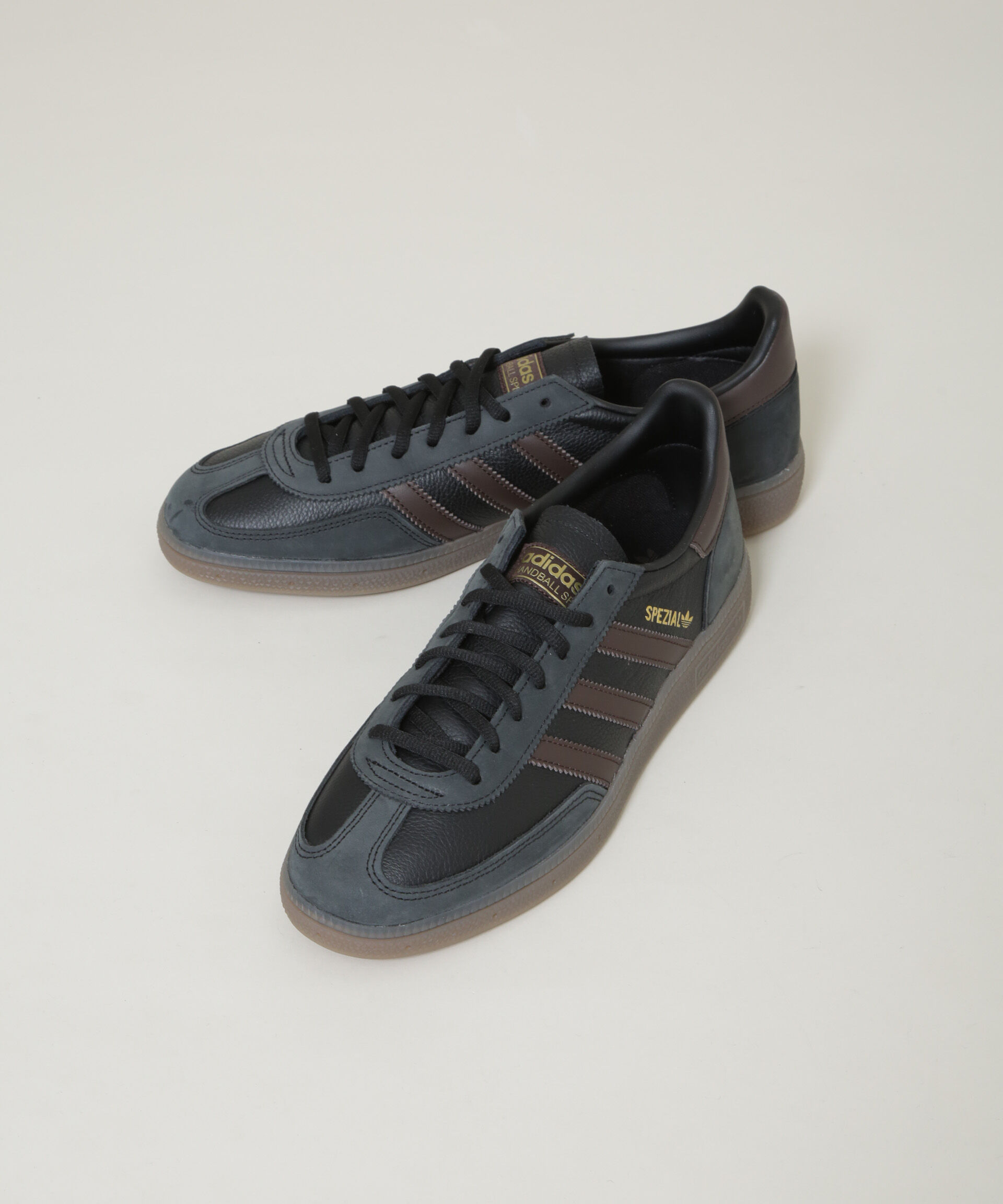 nano･universe「adidas/HANDBALL SPEZIAL」|スニーカー|ブラック