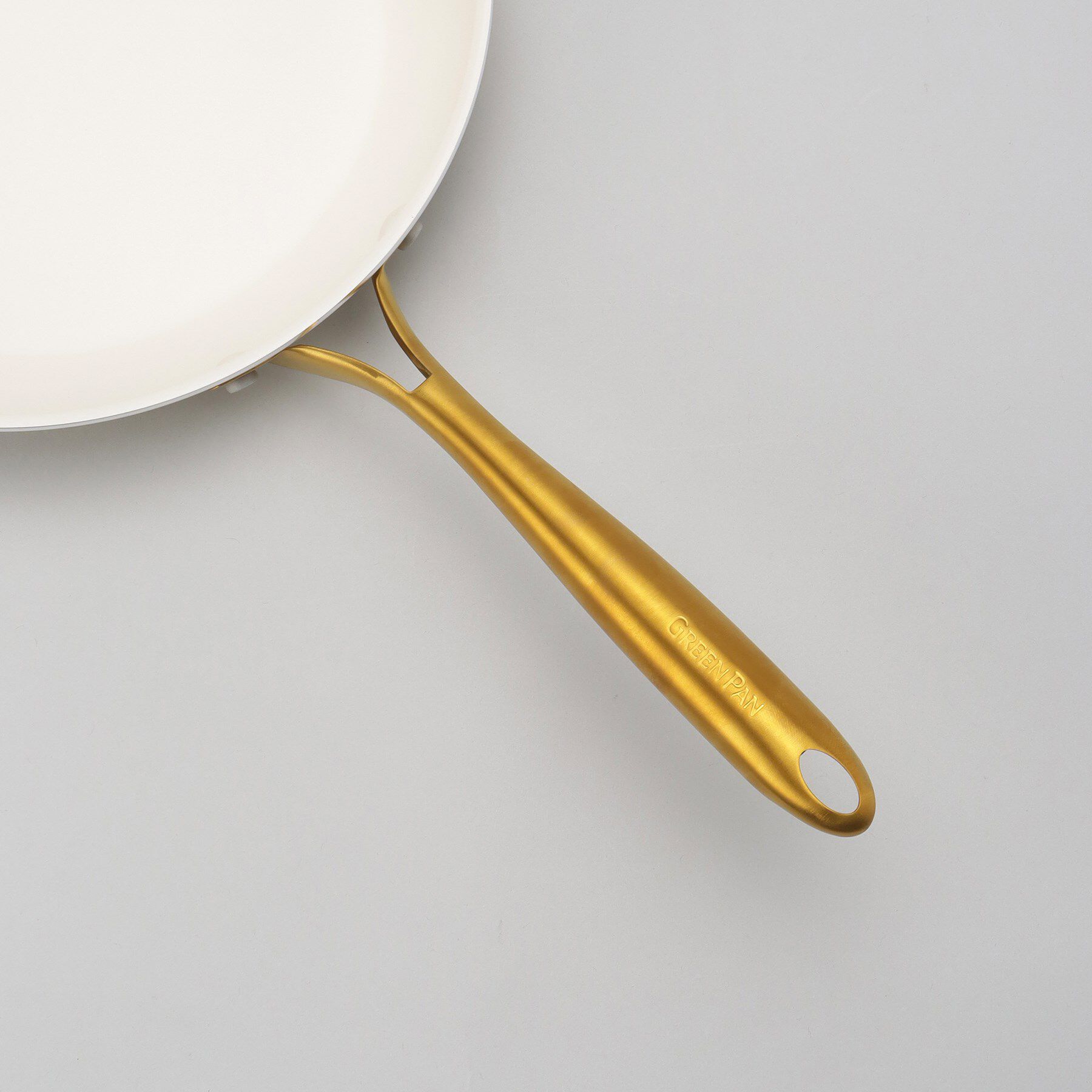 212 KITCHEN STORE「ストゥディオ フライパン 28cm WH ＜GreenPan グリーンパン＞」|食器・キッチングッズ|