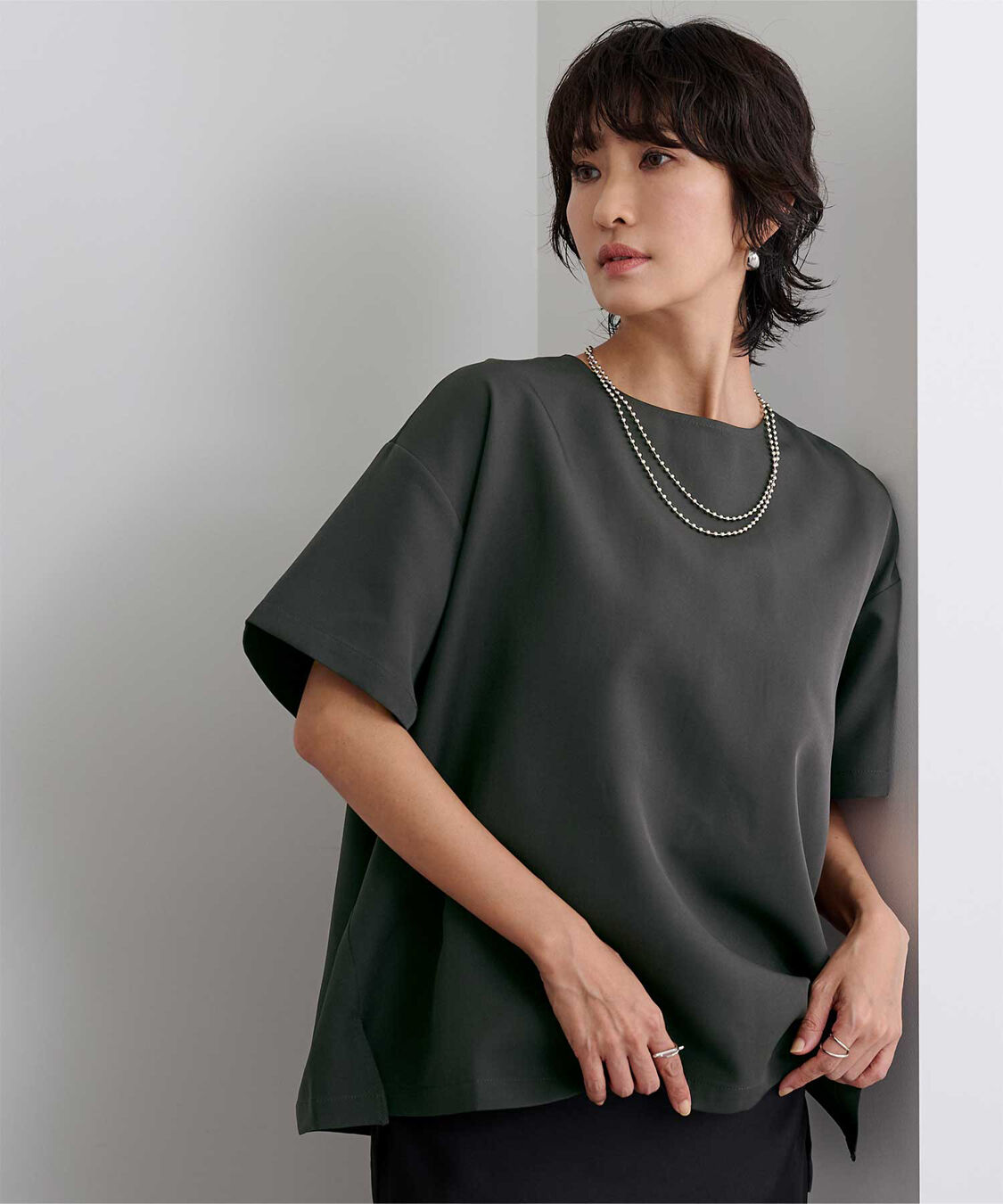 ur's「クルーネックワイドトップス」|Tシャツ・カットソー|チャコール