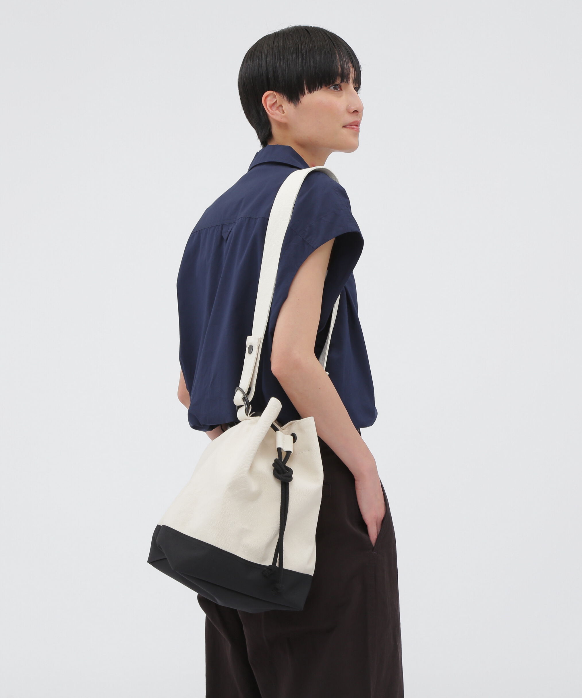 MHL.「COTTON CANVAS」|その他|