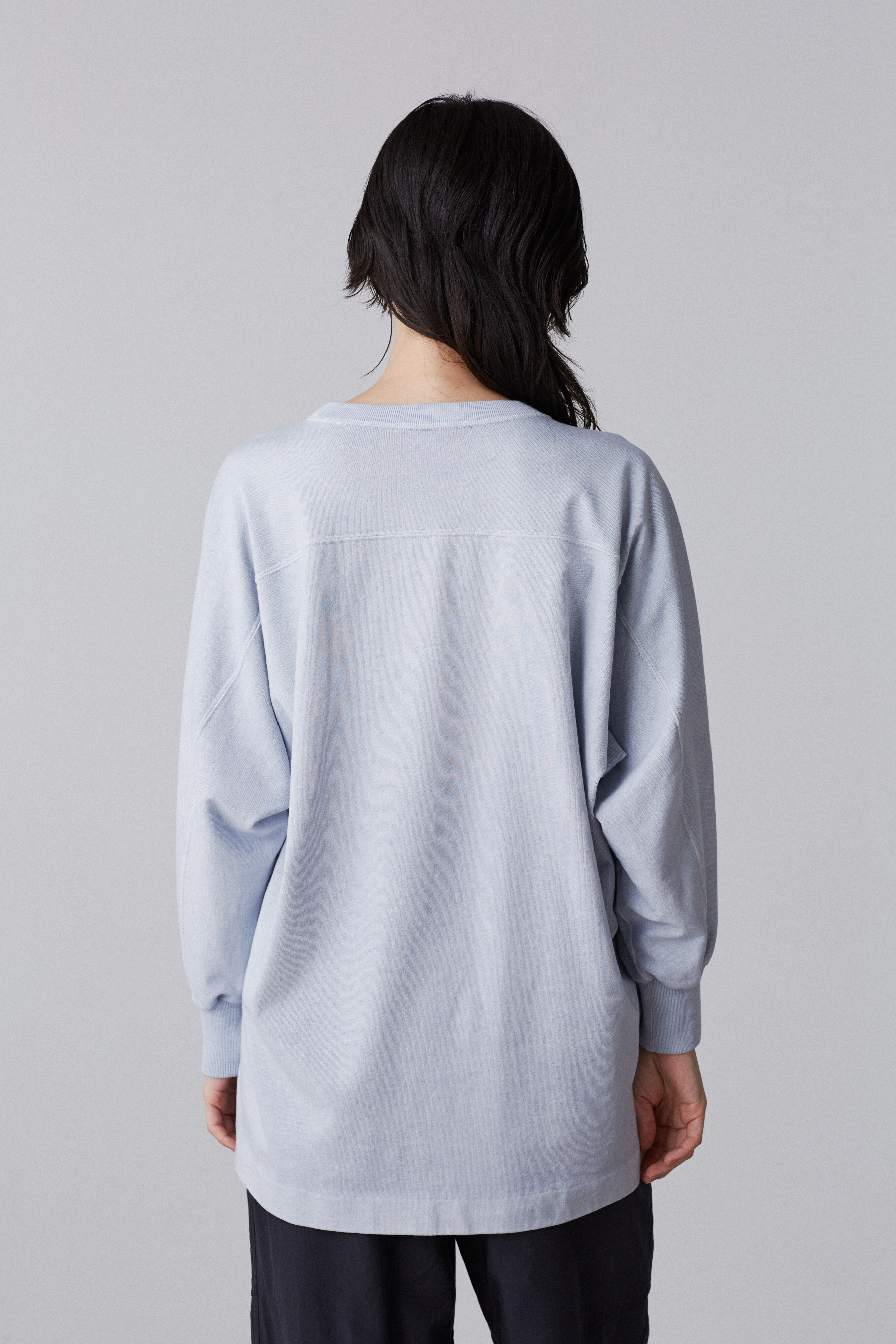 YLEVE 「YLEVE / OPEN END COTTON PIGMENT DYE PULL OVER」|Tシャツ・カットソー|