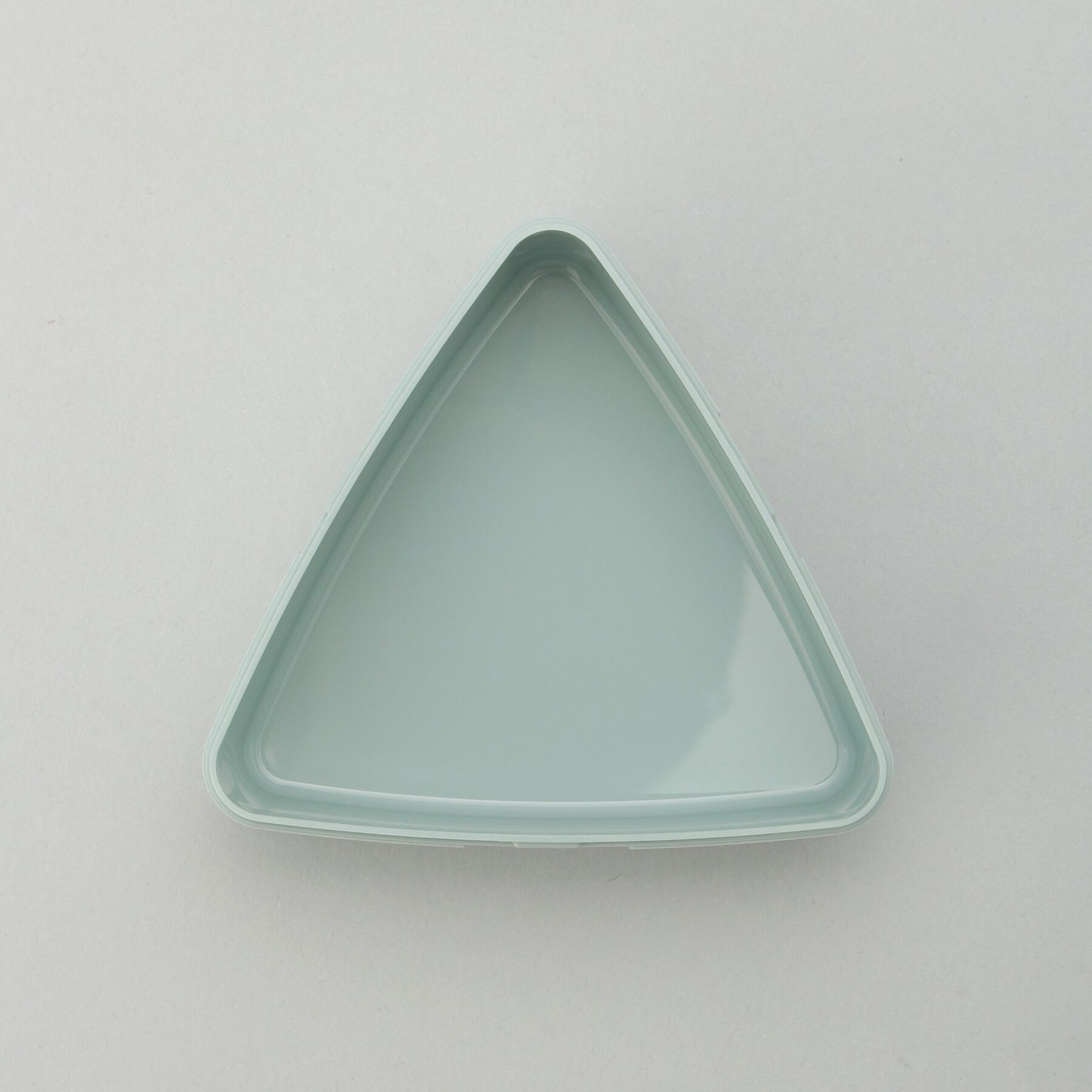 212 KITCHEN STORE「triangle おにぎりケース SXBL ＜GEL-COOL  ジェルクール＞」|食器・キッチングッズ|