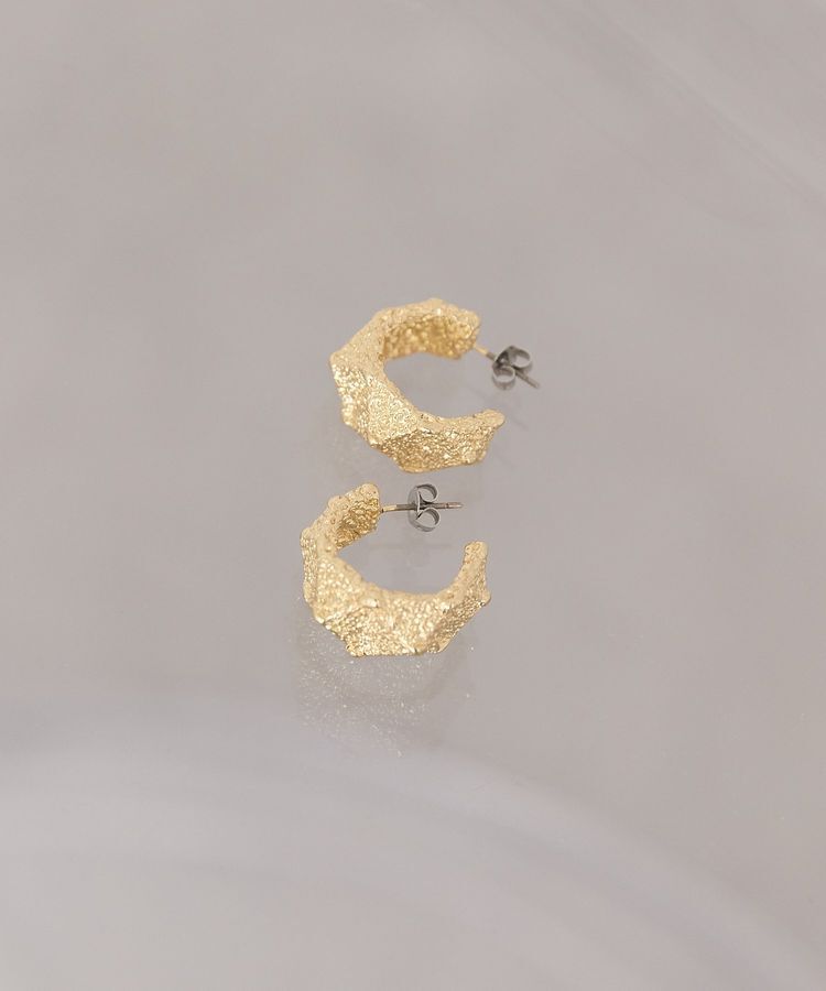 AMERICAN HOLIC「グリッティフープピアス」|ピアス|Gold