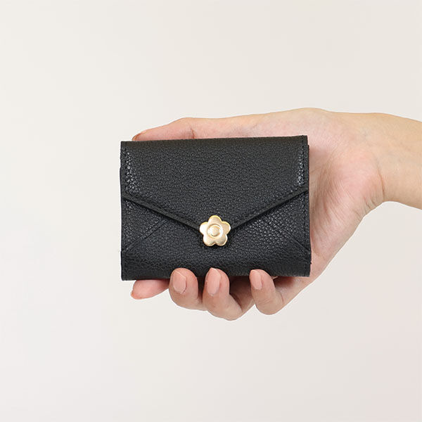 MARY QUANT「シーリングデイジーレター ミニウォレット」|財布|