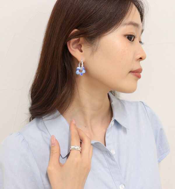 fredy emue「カラーフラワーねじりフープピアス」|ピアス|