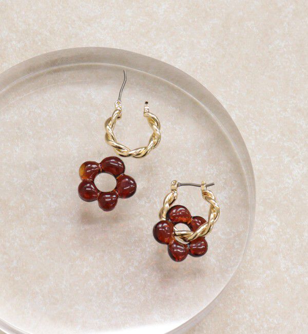 fredy emue「カラーフラワーねじりフープピアス」|ピアス|