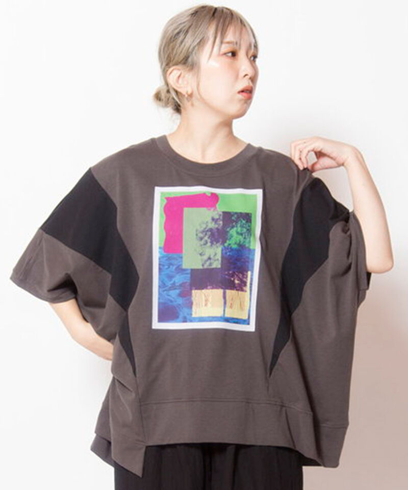  「アシンメトリーグラフィックTシャツ」|Tシャツ・カットソー|CHARCOAL