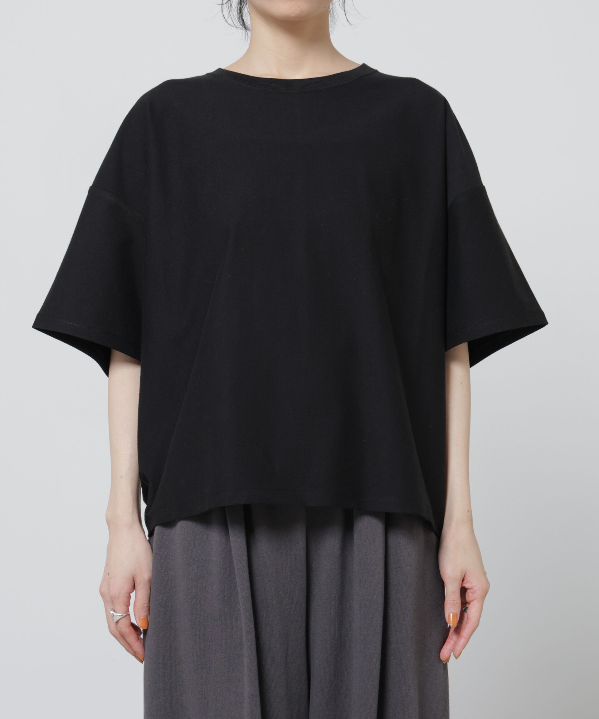 nano･universe「「Meaningful Continuity」coveross(R)ツイル調冷感プレーティング天竺Tシャツ」|Tシャツ・カットソー|