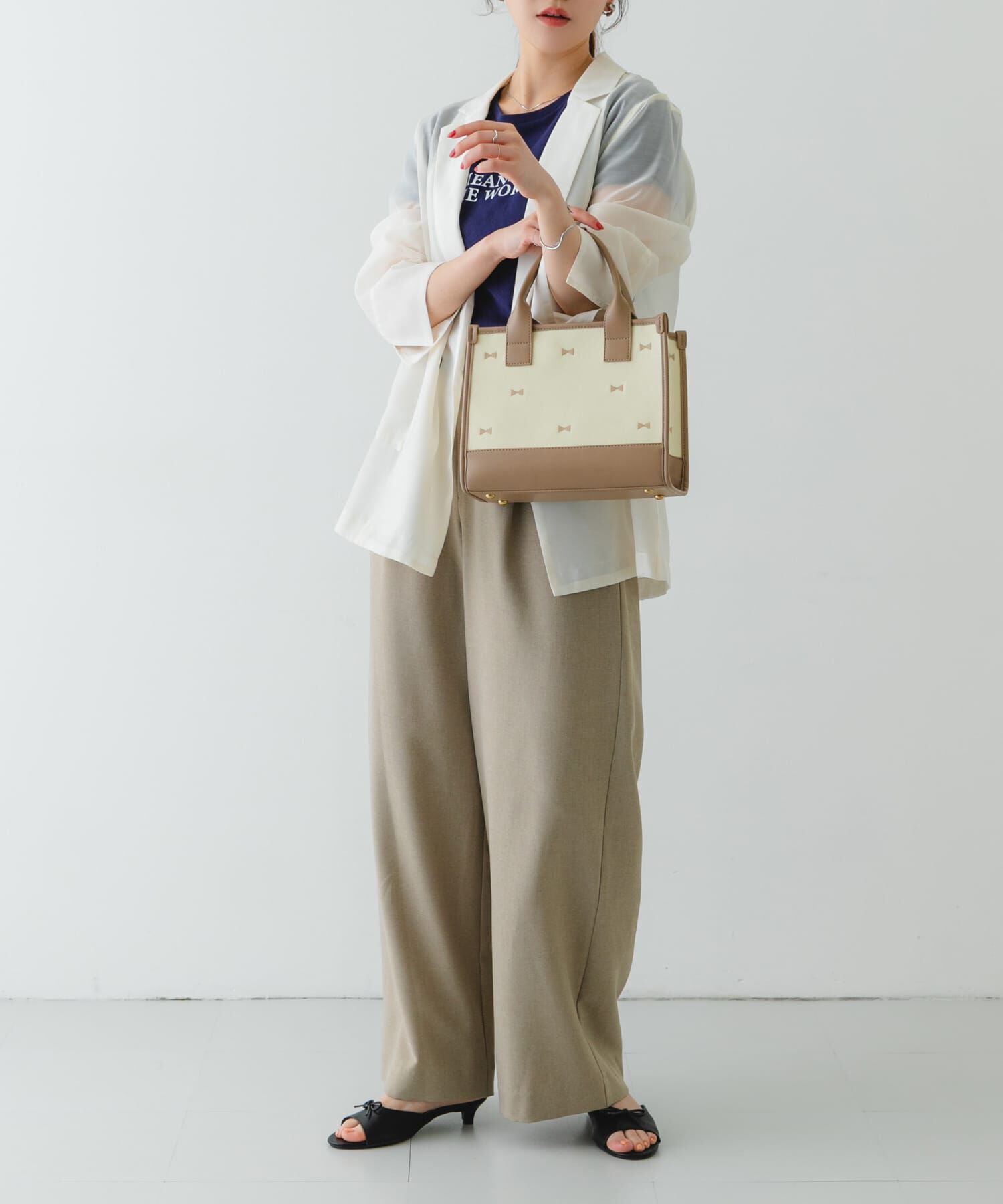 RODE SKO「刺繍スクエアバッグ」|ハンドバッグ|