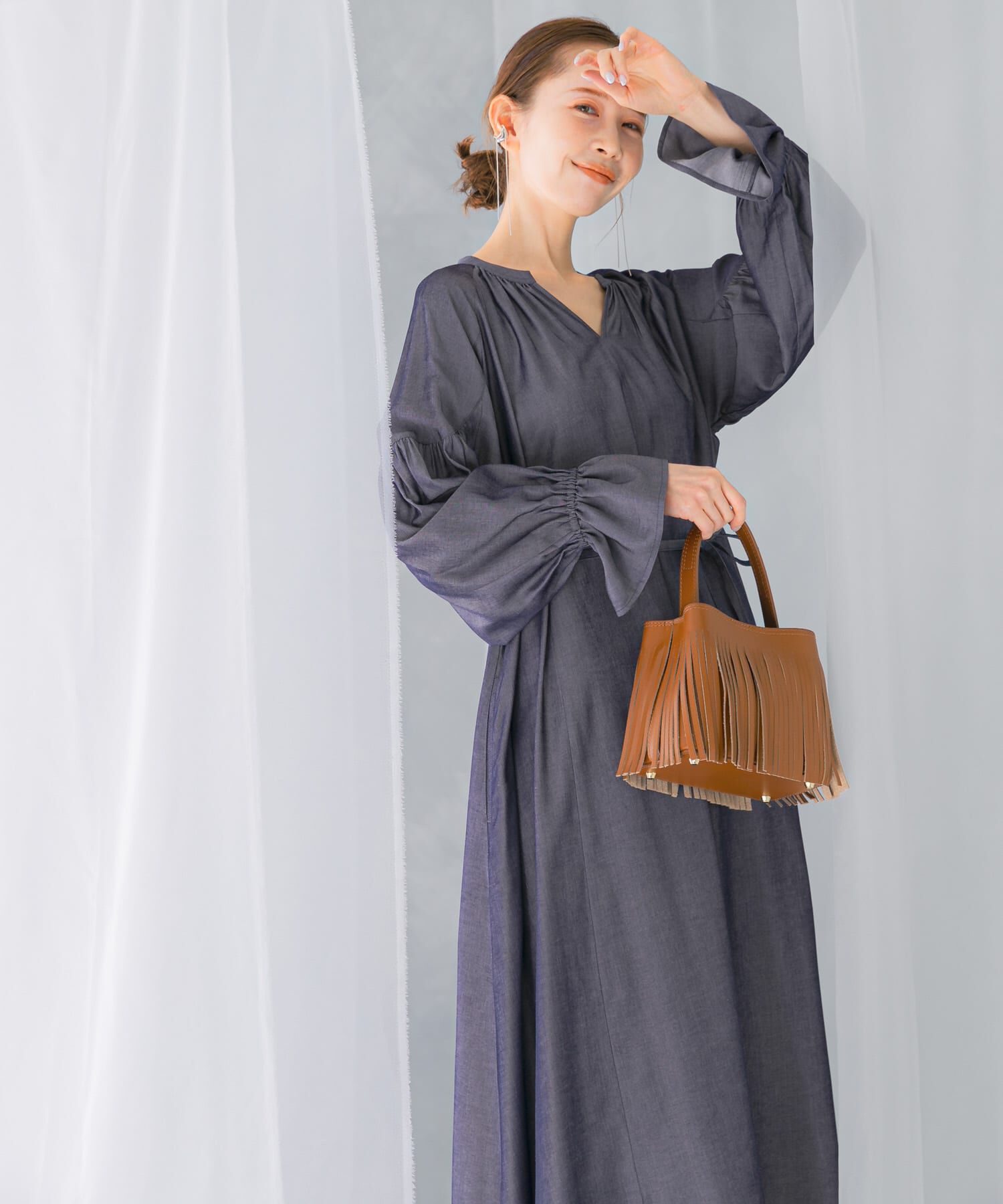 URBAN RESEARCH ROSSO「デニムライクギャザーワンピース」|ワンピース|