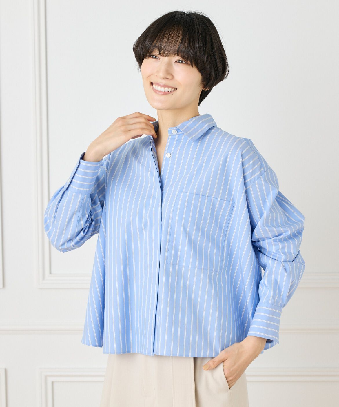 INED「《大きいサイズ》バックフレアシャツ」|シャツ・ブラウス|ストライプ1