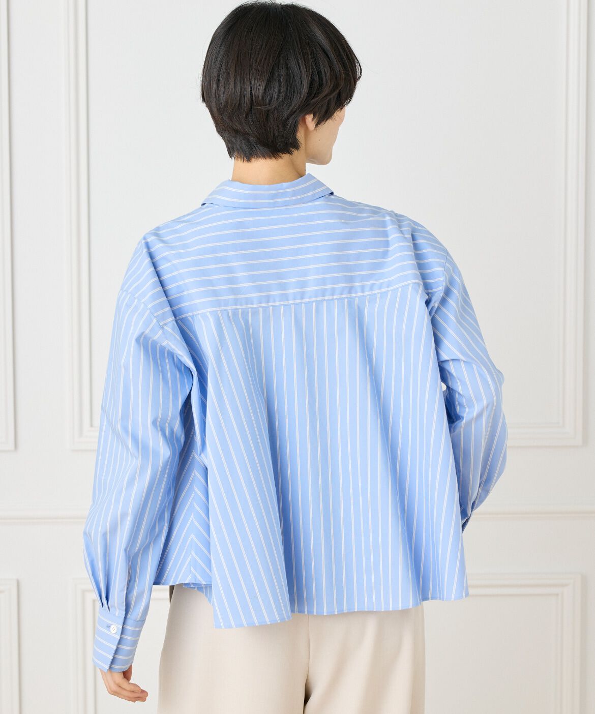 INED「《大きいサイズ》バックフレアシャツ」|シャツ・ブラウス|
