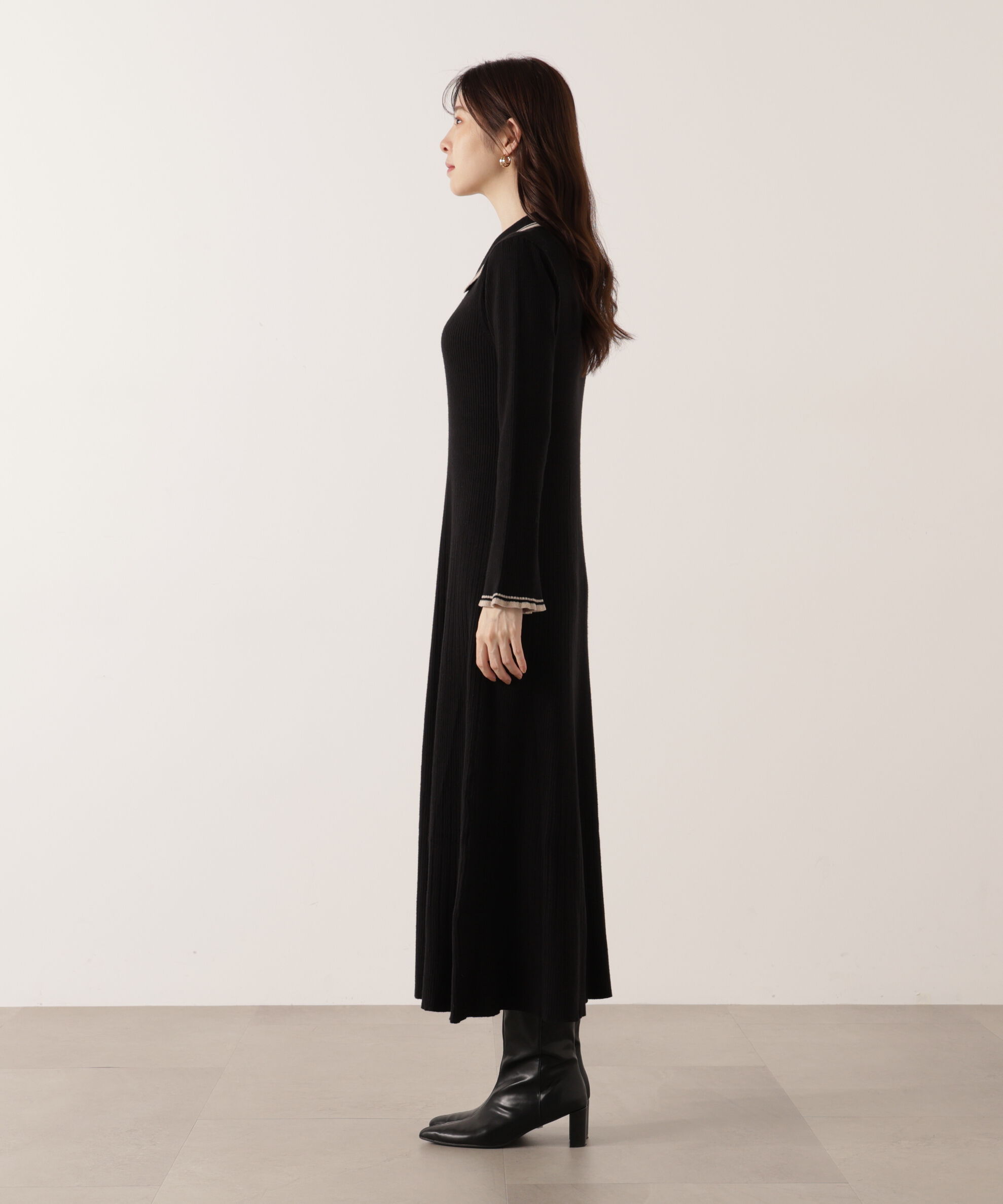 PROPORTION BODY DRESSING「《EDIT COLOGNE》バイカラー衿ニットワンピース 25AW」|ワンピース|