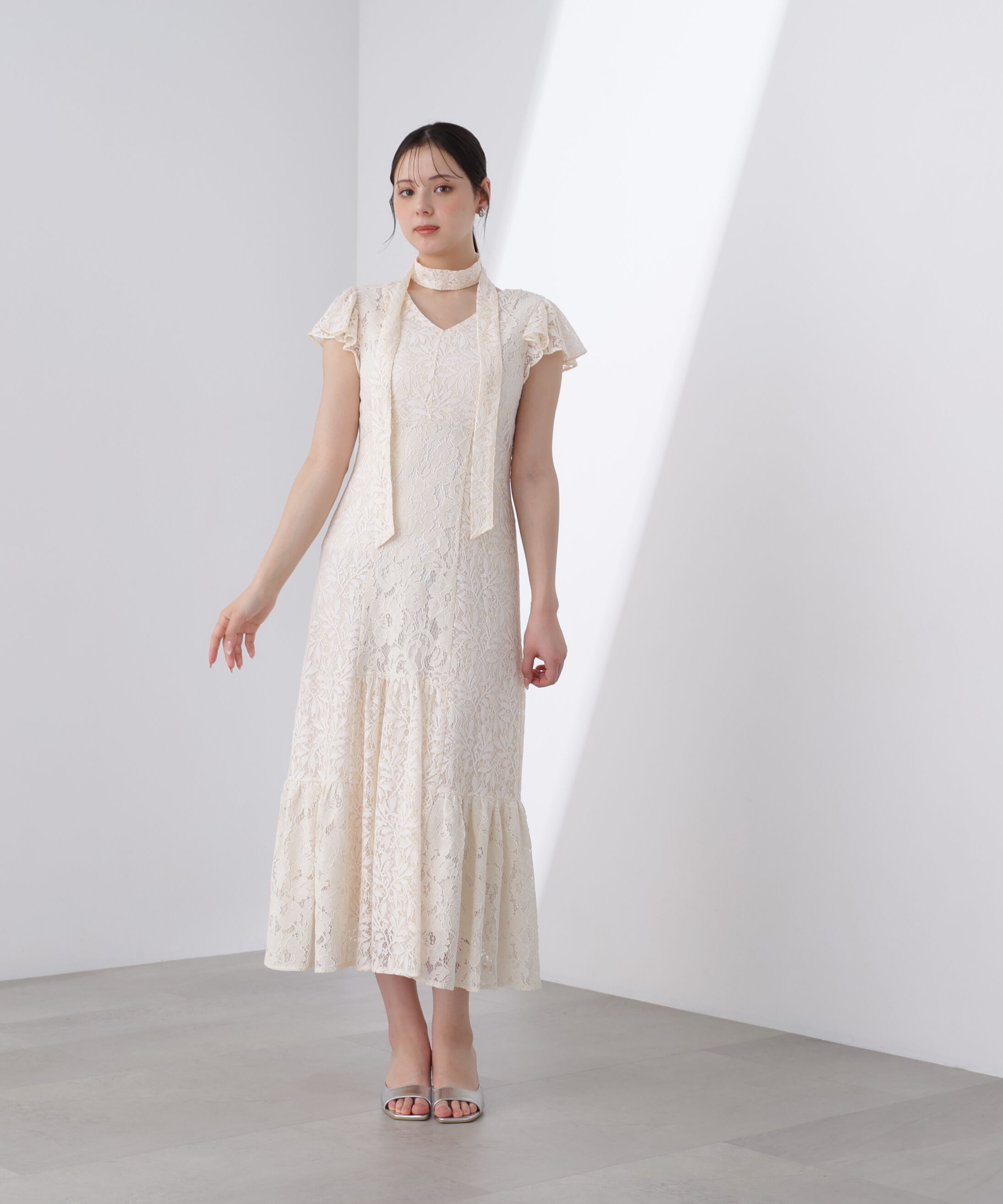 PROPORTION BODY DRESSING「〈Lou Lou fee（ルルーフェ）〉タイ付きレースワンピース」|ワンピース|
