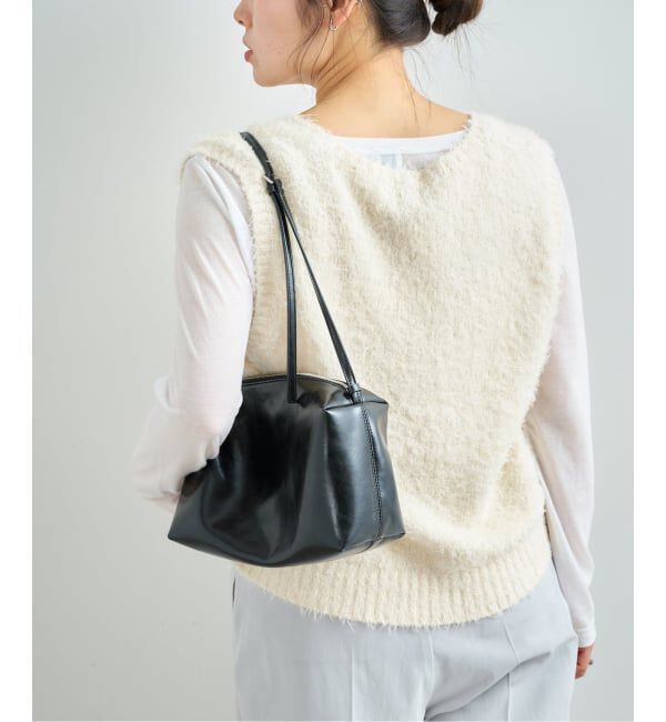U by SPICK&SPAN「【LOW CLASSIC / ロウクラシック】Lc LEATHER CARAMEL BOX BAG」|ショルダー・メッセンジャー|