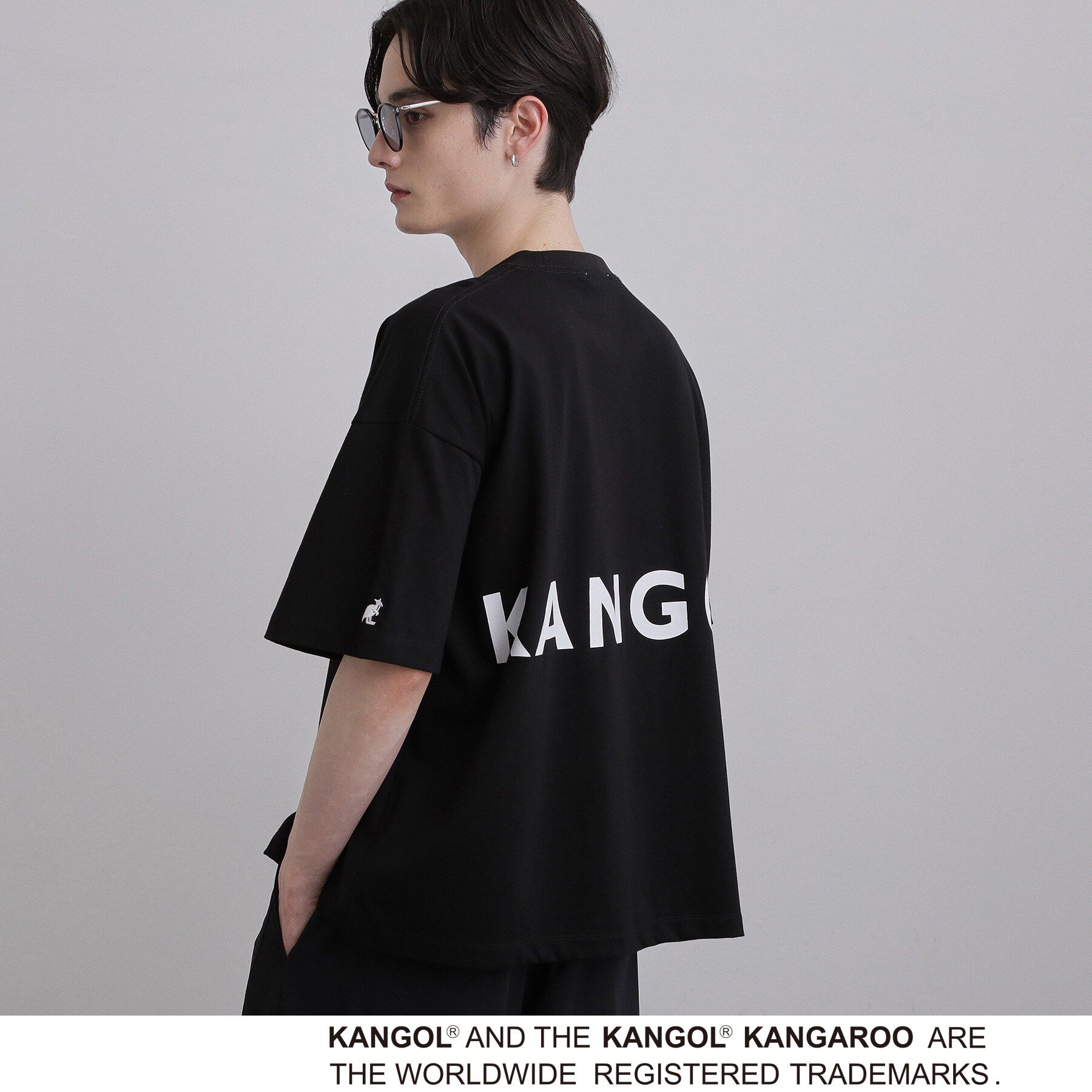 tk.TAKEO KIKUCHI「KANGOL バックプリントTシャツ」|Tシャツ・カットソー|ブラック(019)