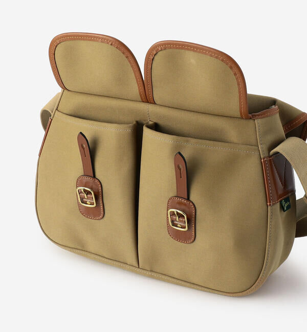 Brady「Brady | ARIEL TROUT LARGE UNISEX」|ショルダー・メッセンジャー|