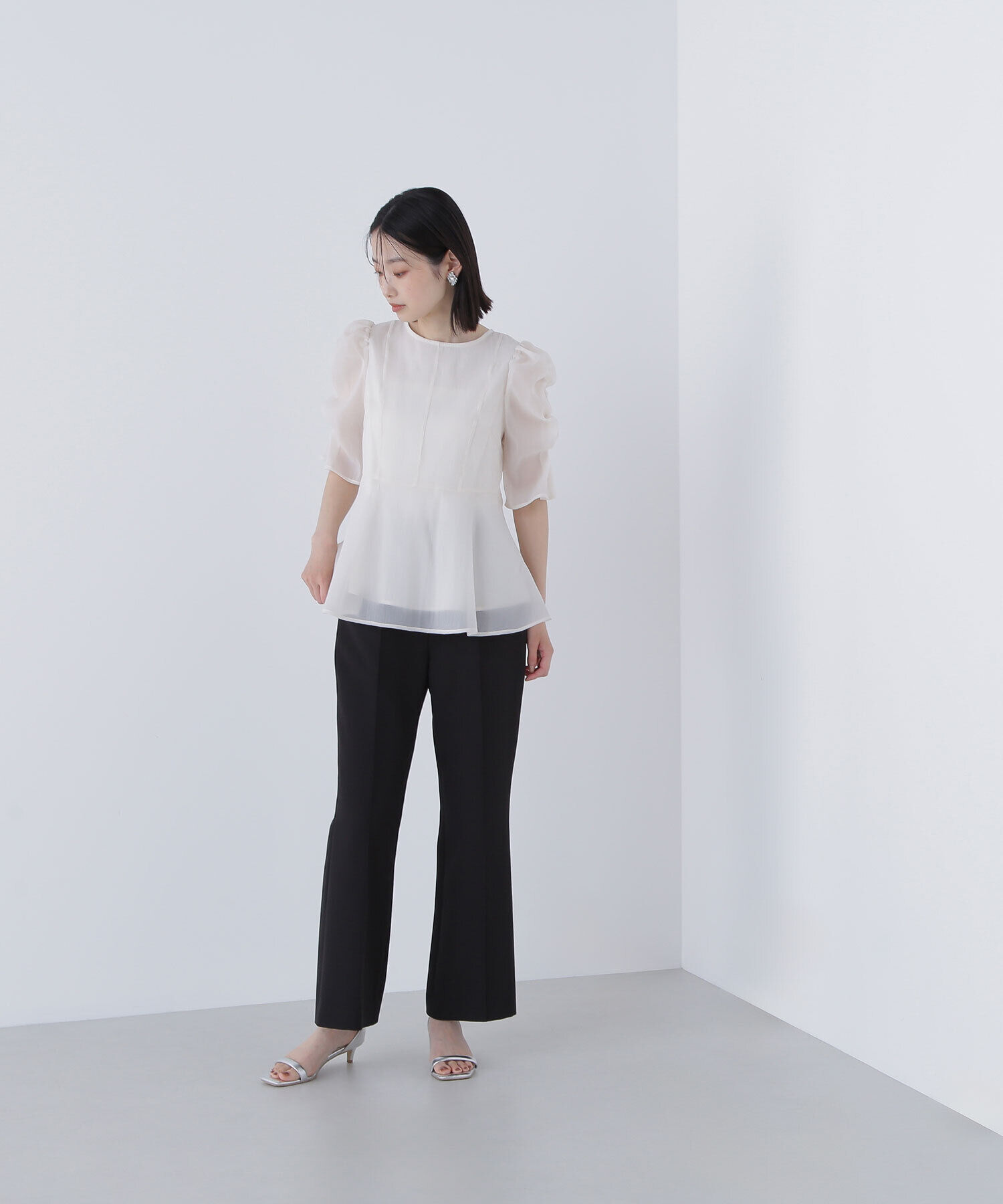  「スリムフレアパンツ」|その他|