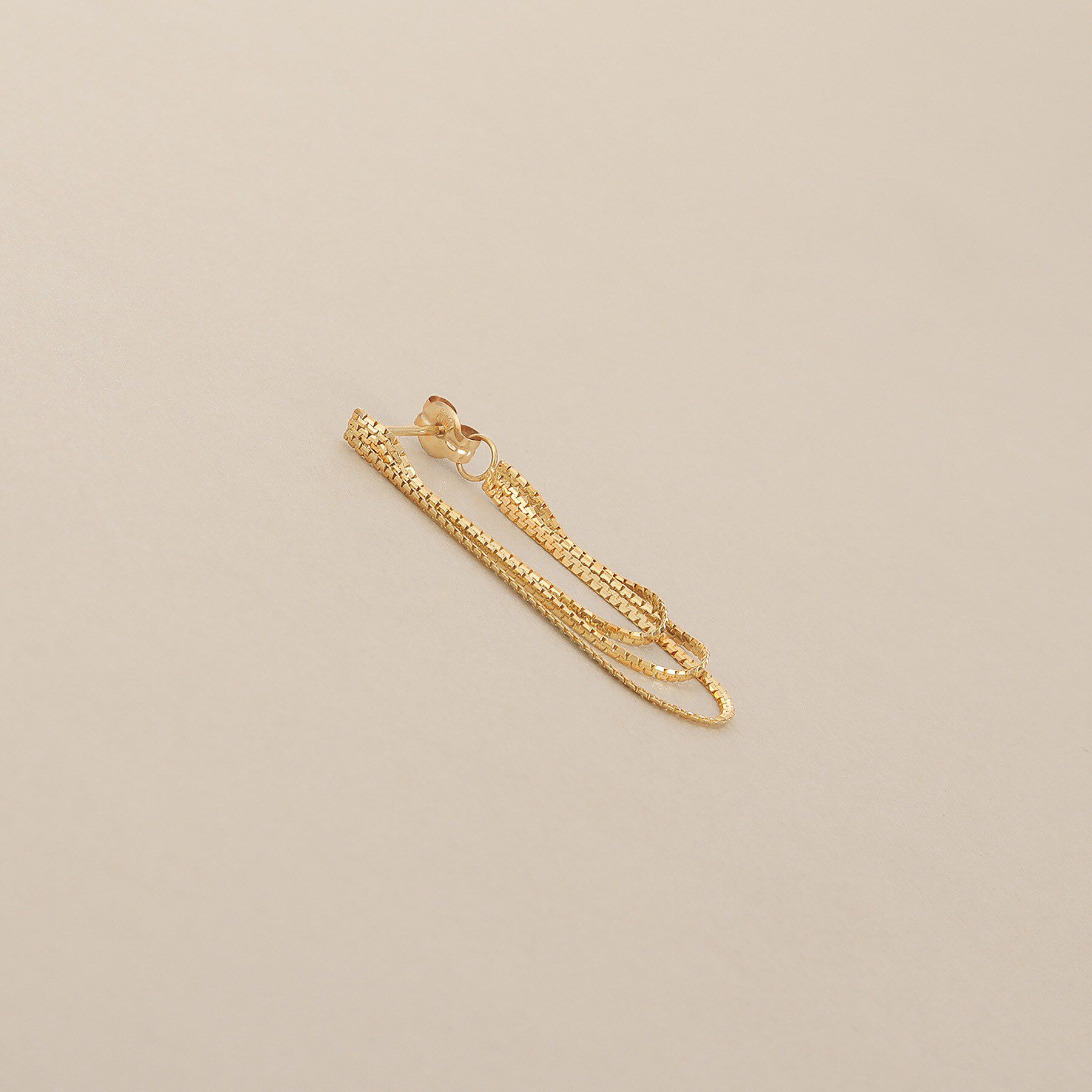 COCOSHNIK「K10ベネフラ3連チェーンフープ スタッドピアス」|ピアス|