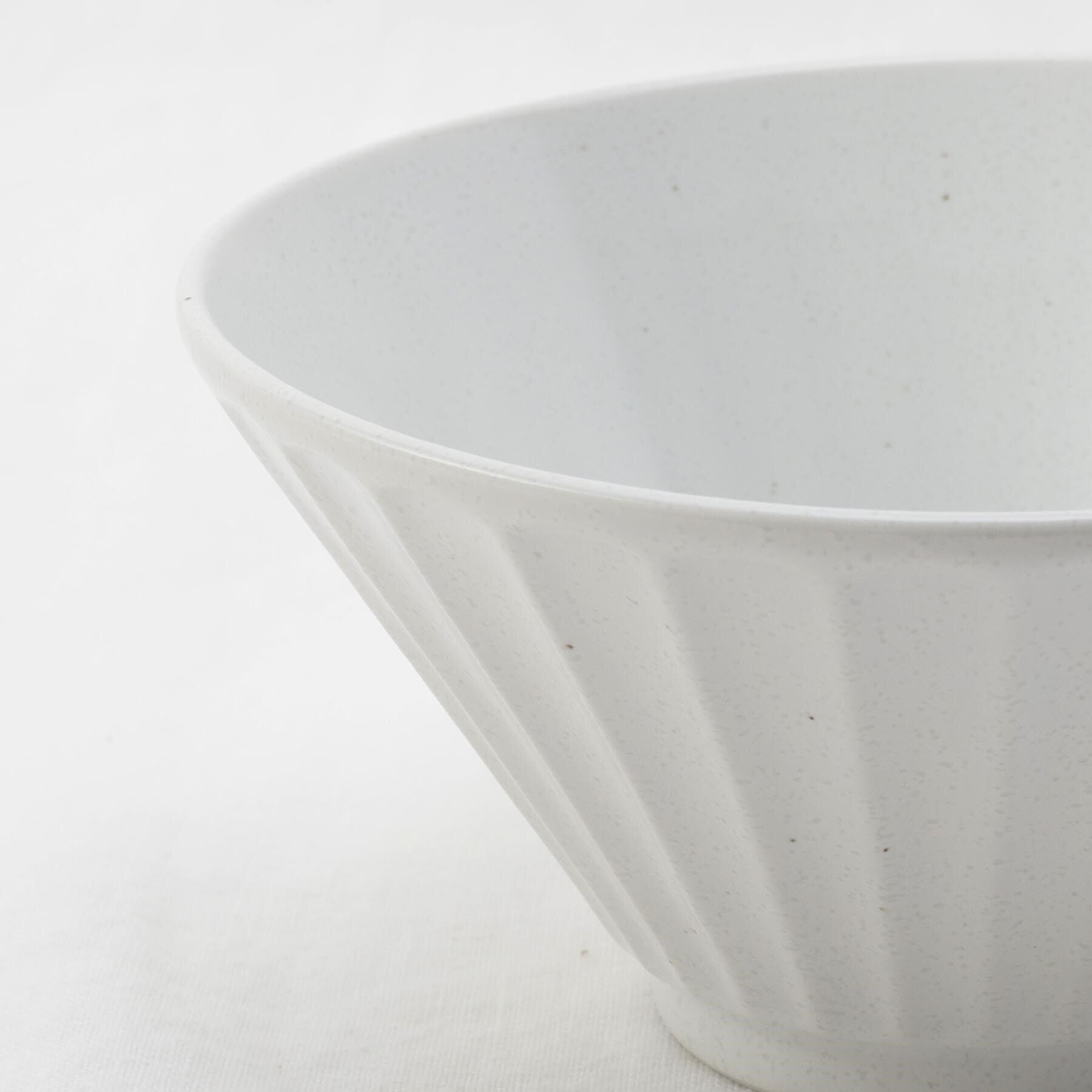 212 KITCHEN STORE「しのぎ反りどんぶり S 美濃唐津」|食器・キッチングッズ|