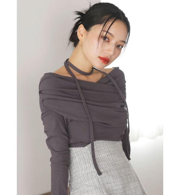 dazzlin「チョーカー付きオフショルドレープ長袖トップス」|Tシャツ・カットソー|チャコールグレー