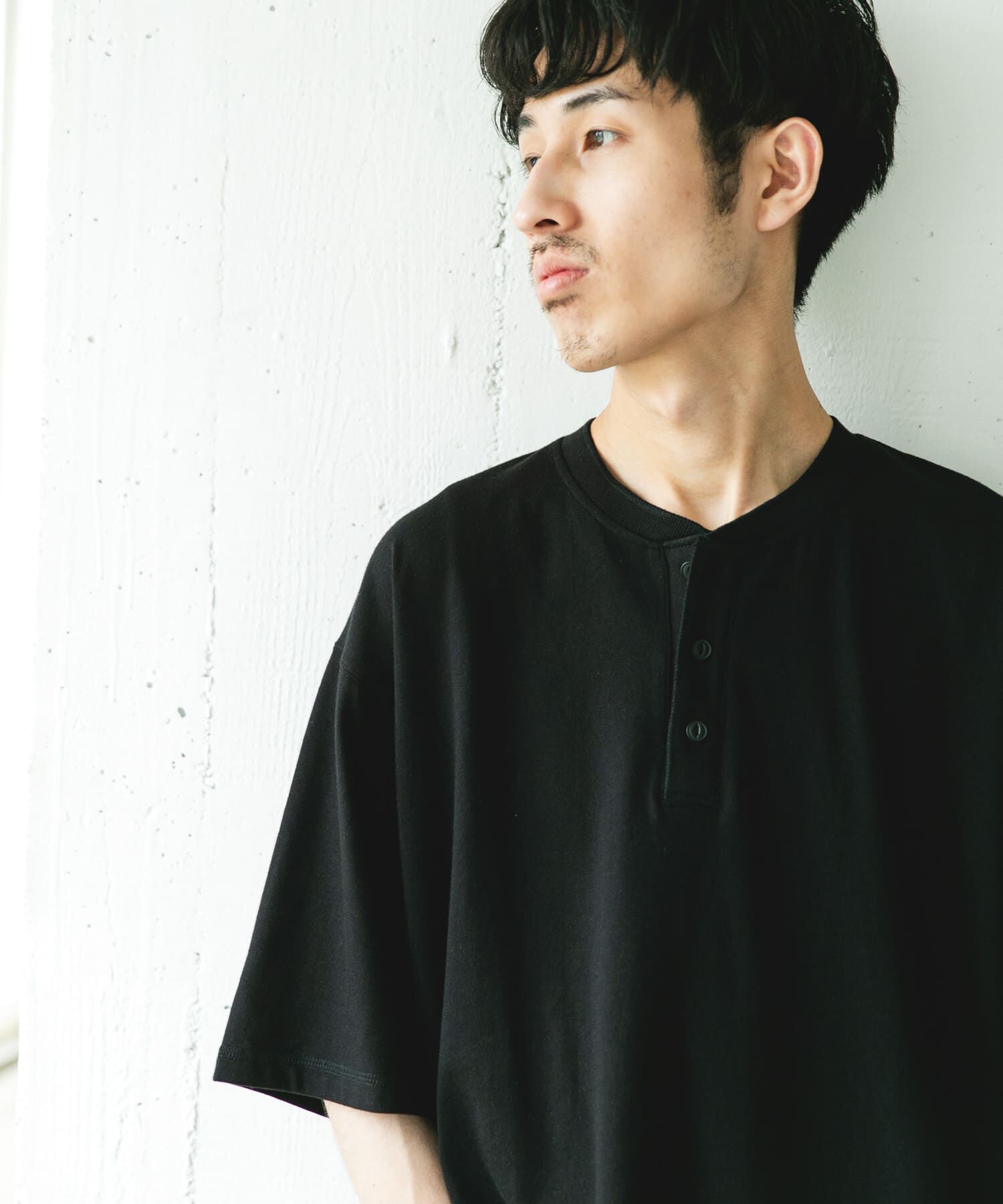 URBAN RESEARCH DOORS「TOMPKINS ヘンリーネック ショートスリーブ Tシャツ」|Tシャツ・カットソー|