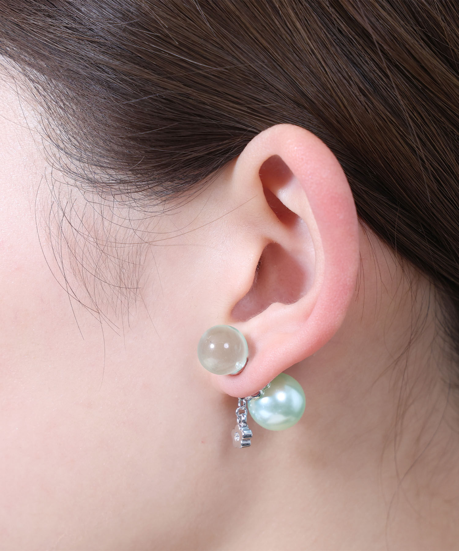MARY QUANT「クリアボールピアス」|ピアス|グリーン