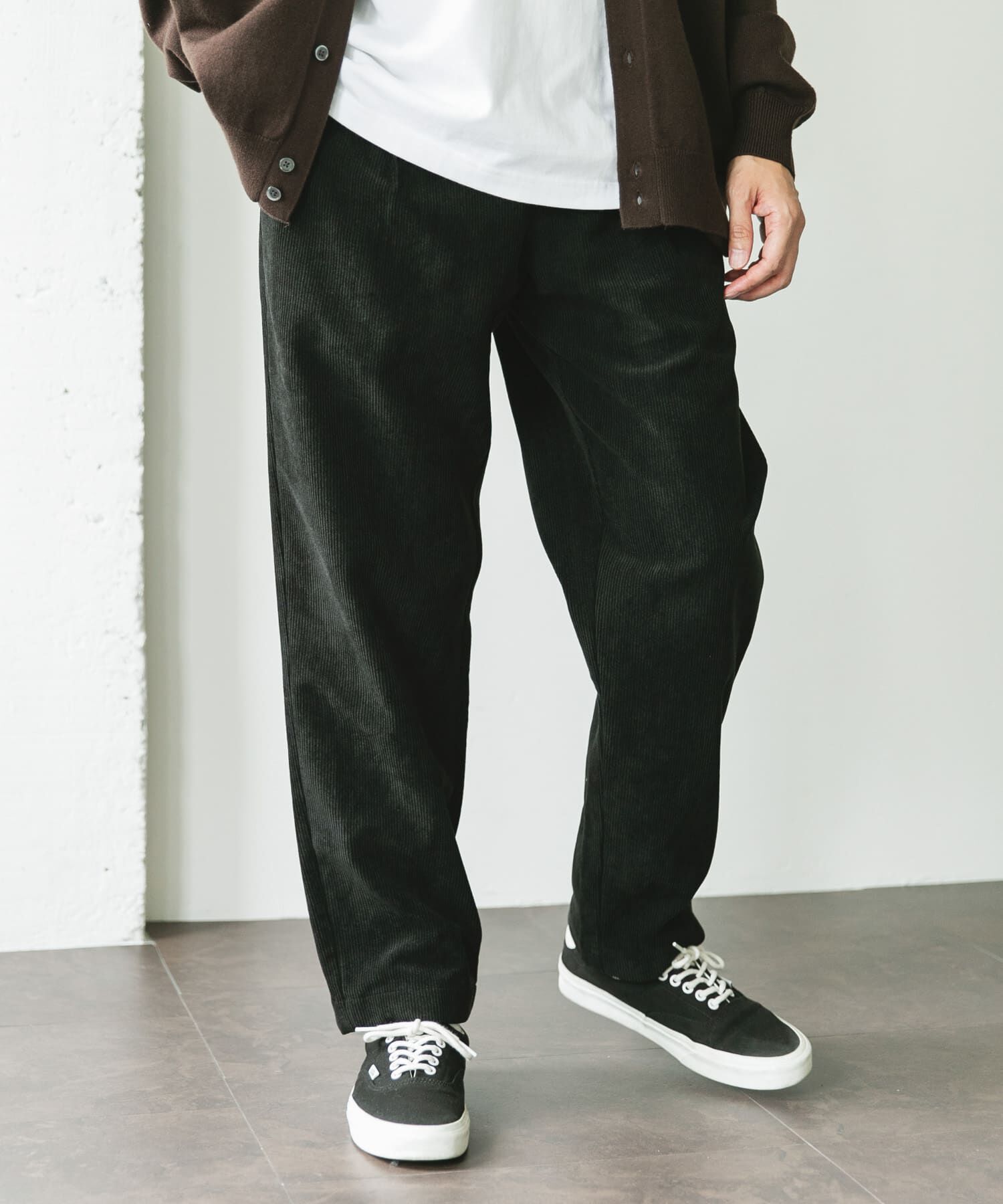 URBAN RESEARCH DOORS「『イージーケア』『UR TECH』コーデュロイイージートラウザー」|その他|