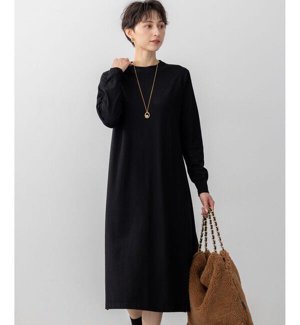 23区「【洗える/吊り干しOK】ヴィスコースストレッチ  バックデザイン ニットワンピース」|ワンピース|ブラック系