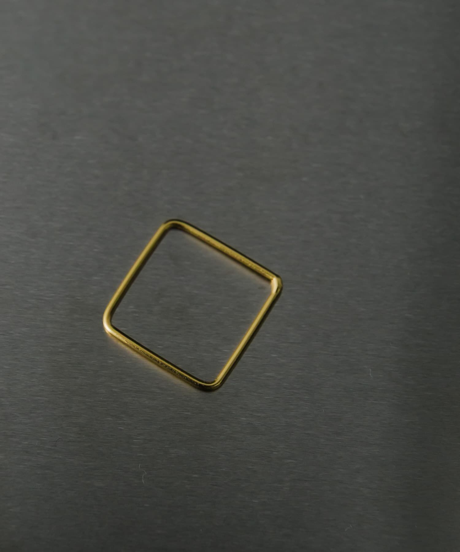 SMELLY「SMELLY so&rsquo;　slender square ring」|リング|