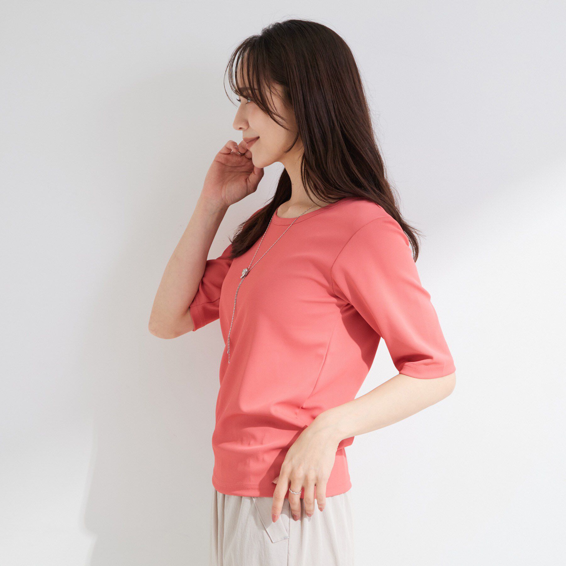 SHOO･LA･RUE「【ひんやり/前後2WAY/S-LL】着回しやすい 5分袖テレコトップス」|Tシャツ・カットソー|