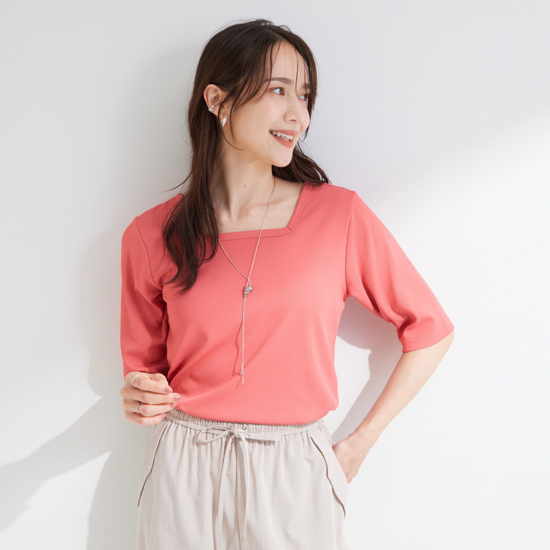 SHOO･LA･RUE「【ひんやり/前後2WAY/S-LL】着回しやすい 5分袖テレコトップス」|Tシャツ・カットソー|