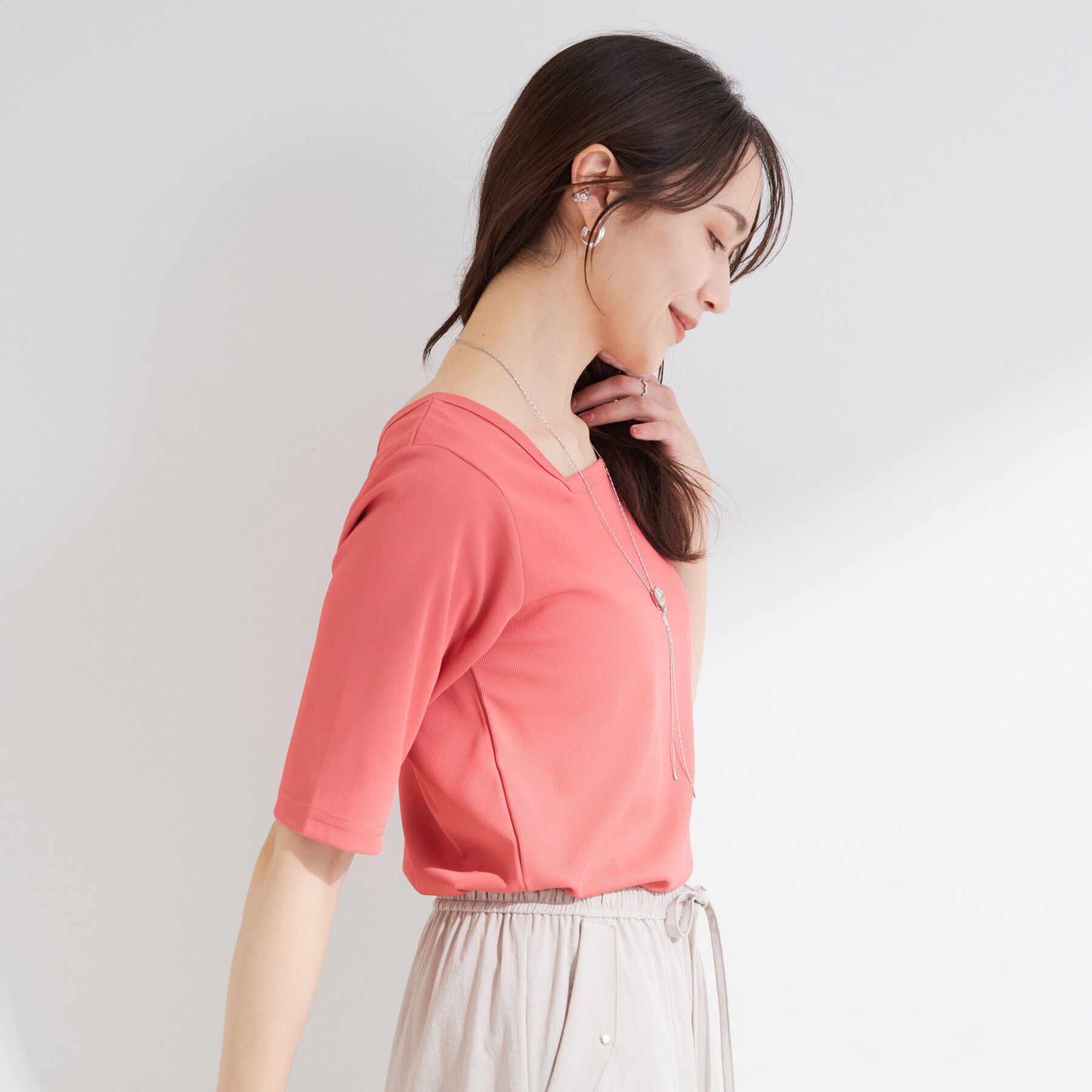 SHOO･LA･RUE「【ひんやり/前後2WAY/S-LL】着回しやすい 5分袖テレコトップス」|Tシャツ・カットソー|