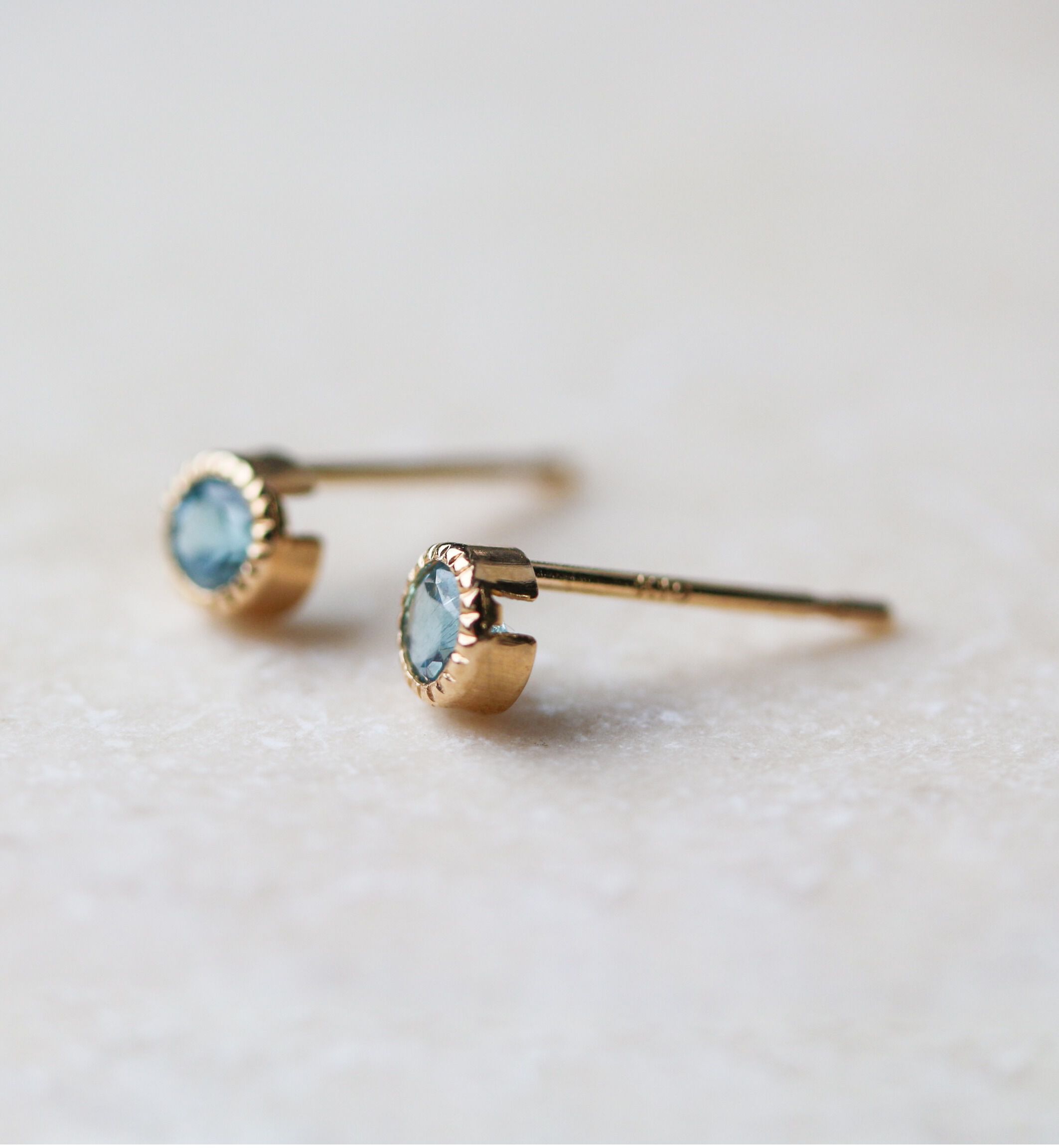  「ブルートパーズ ピアス | K10YG 」|ピアス|