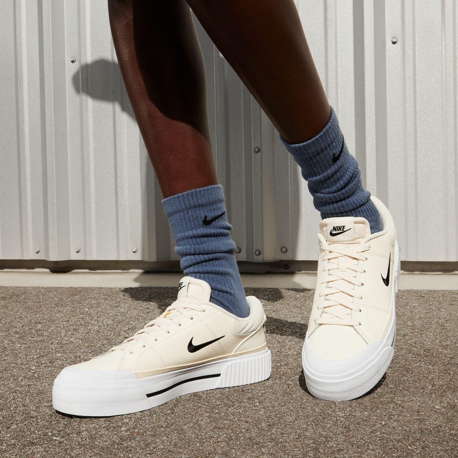 NIKE「【NIKE】W COURT LEGACY LIFT」|スニーカー|