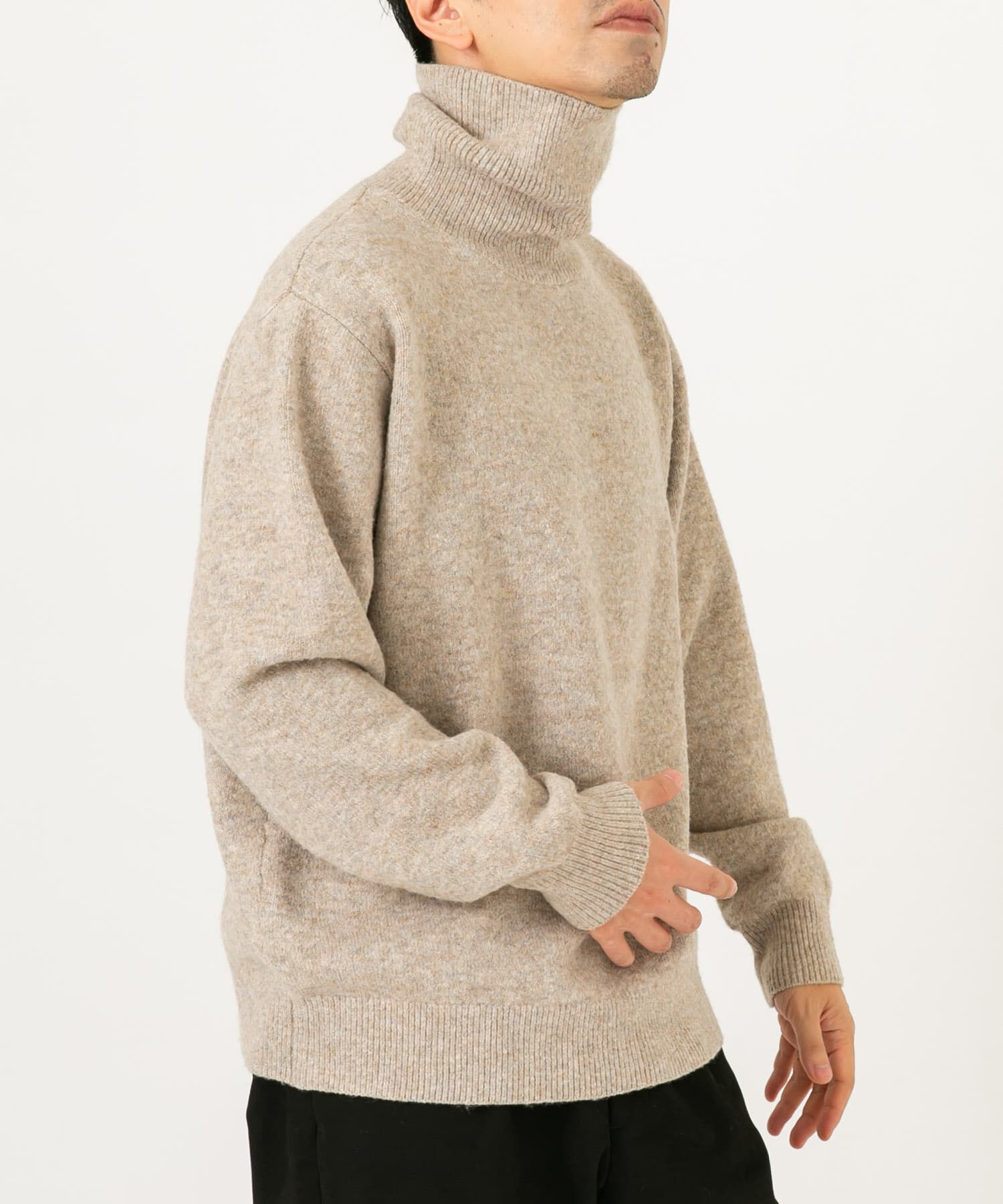 URBAN RESEARCH ROSSO「ブークレストレッチタートルニット」|ニット・セーター|
