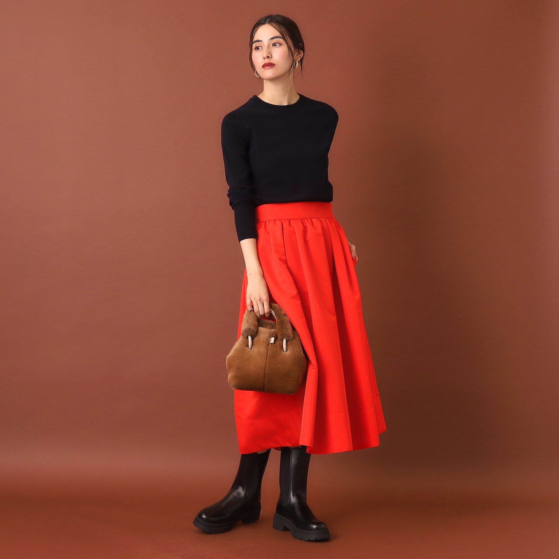 DRESSTERIOR「【大人百花冬号掲載　モデル美香さん着用】タックボリュームスカート」|スカート|