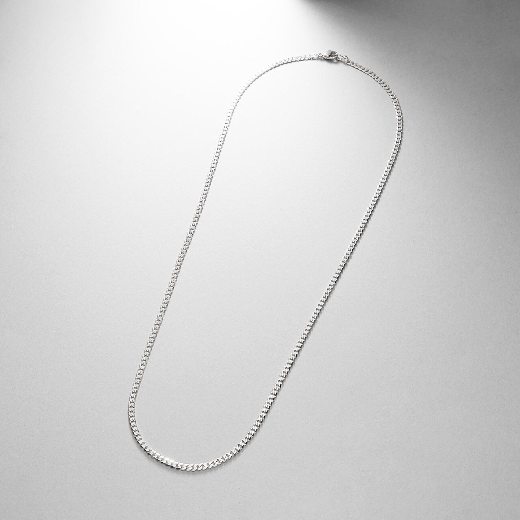 COCOSHNIK ONKITSCH「シルバー デザインチェーン ライトフラットカーブネックレス（55cm）」|ネックレス|
