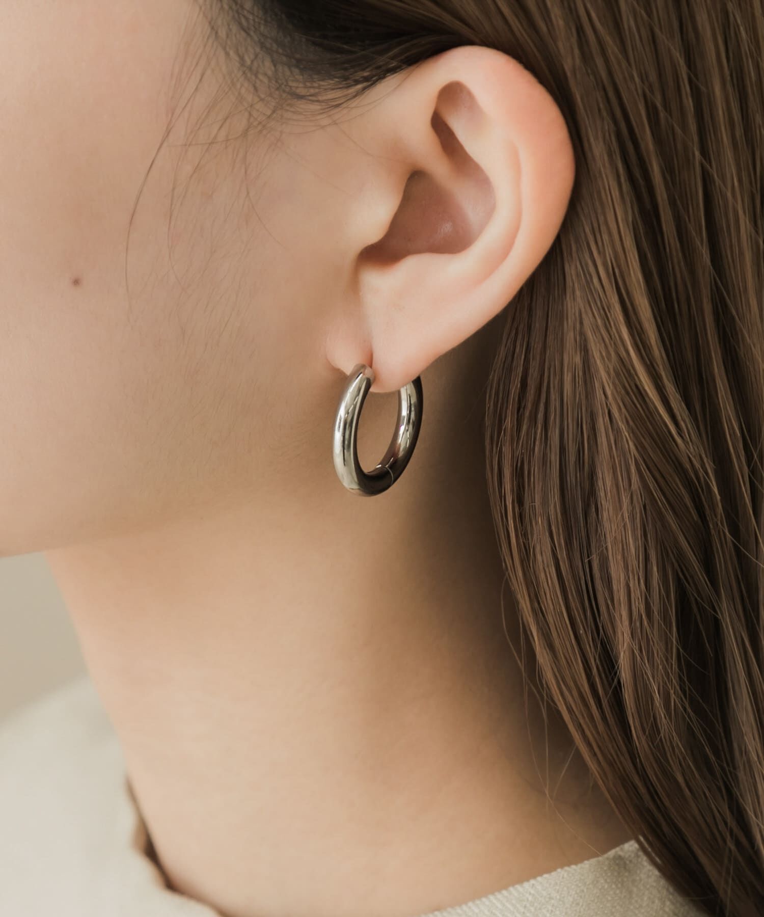 SMELLY「サージカルステンレスワイドフープピアス」|ピアス|