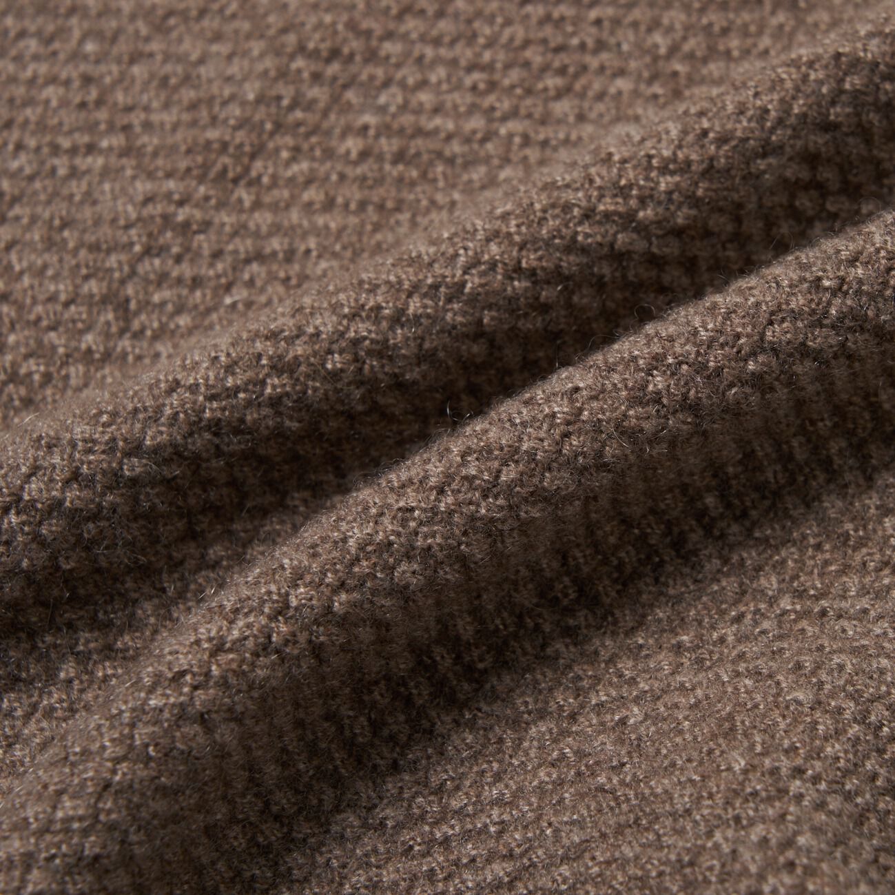  「WILLIAM BRUNTON TRIANGLE HEAD SCARF」|マフラー|