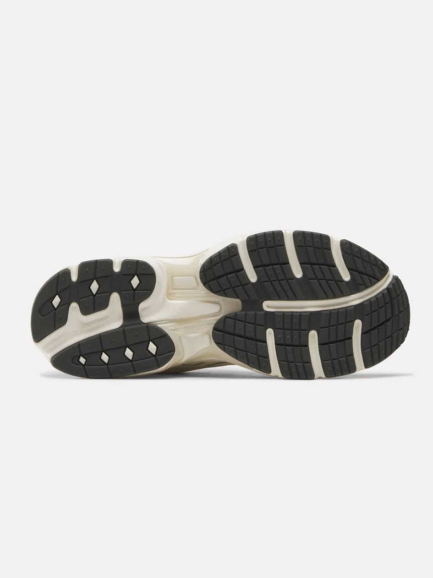 Reebok「【Reebok for emmi】PREMIER ROAD PLUS V」|スニーカー|