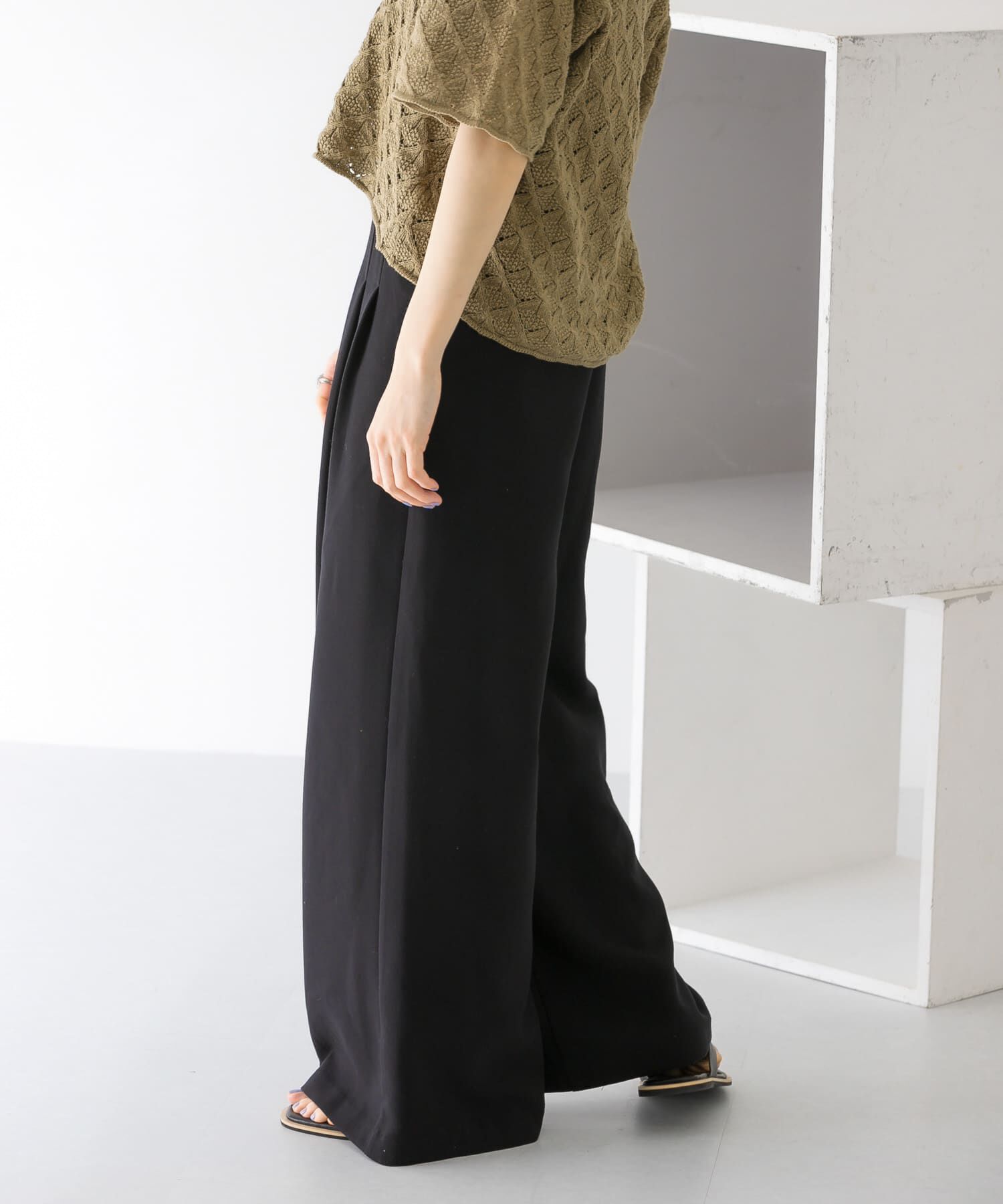  「ダブルタックワイドパンツ」|その他|