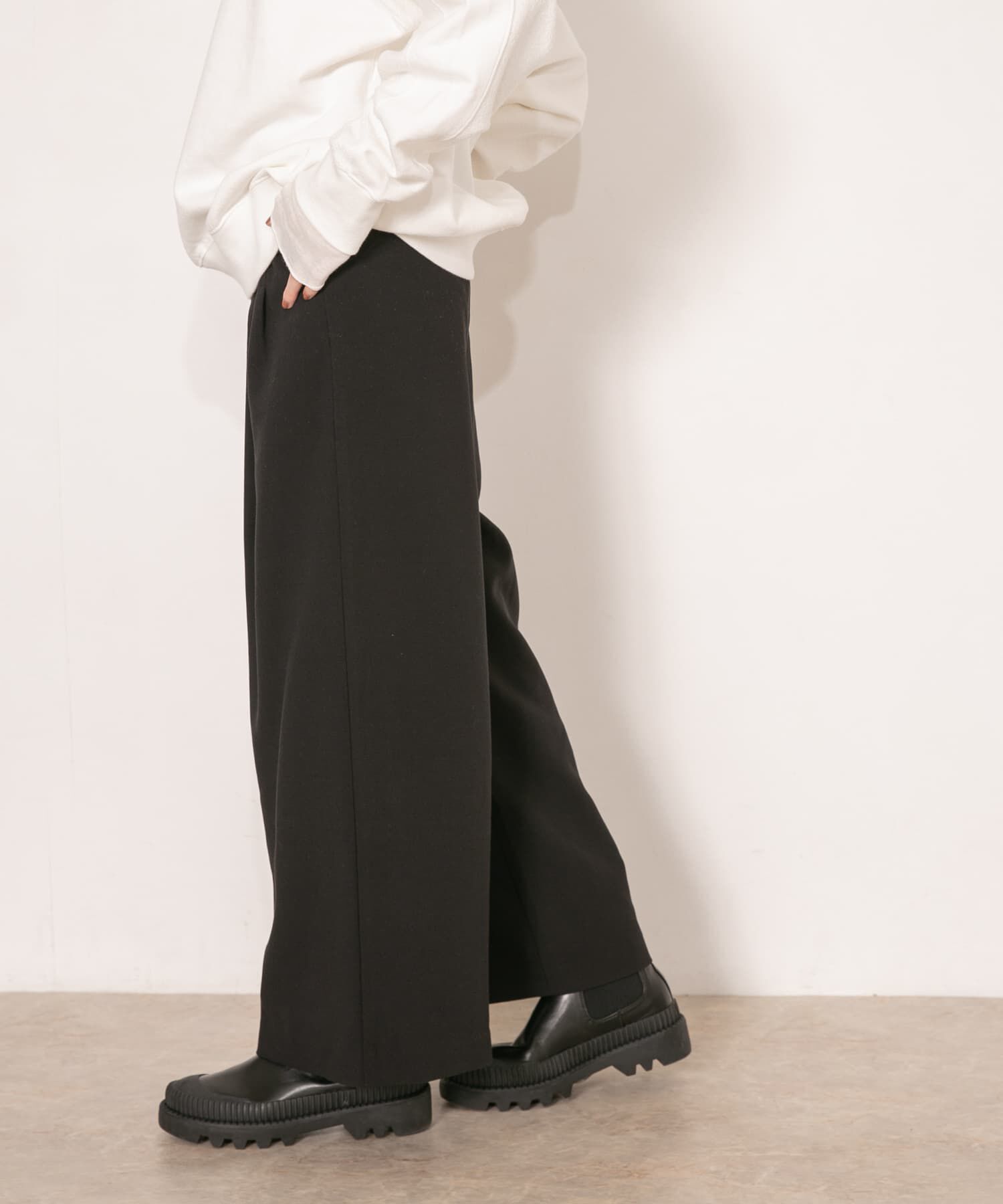  「ダブルタックワイドパンツ」|その他|
