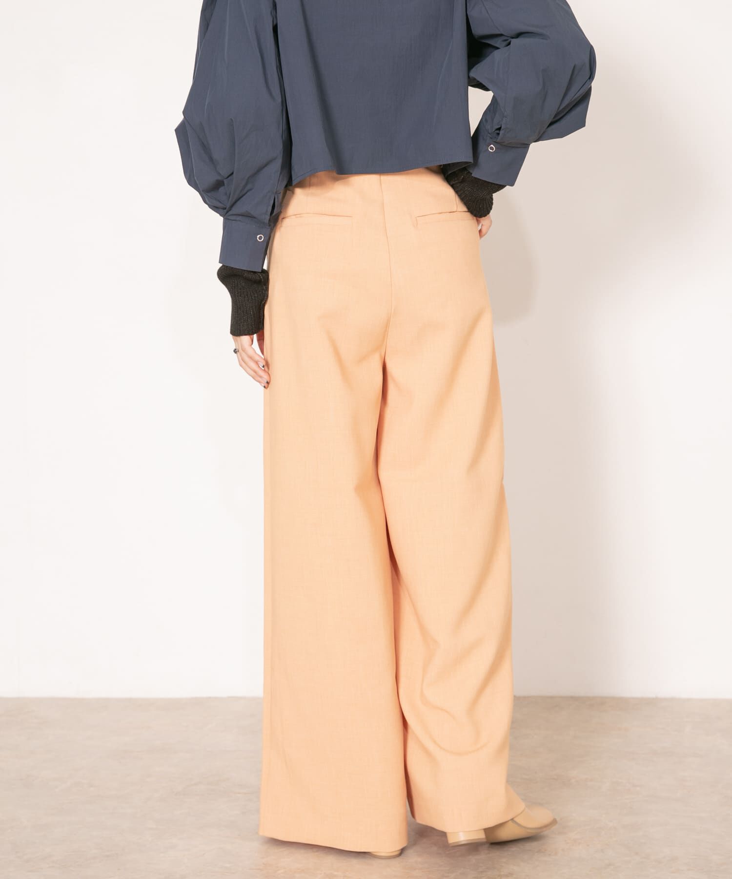  「ダブルタックワイドパンツ」|その他|