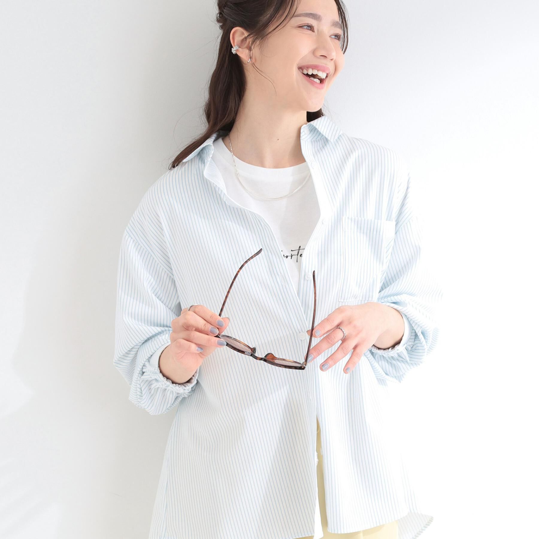 SHOO･LA･RUE「【ひんやり/UV/吸水速乾/洗濯後しわになりにくい】ラッシュガードにもなる ストライプシャツ」|シャツ・ブラウス|ブルー(391)